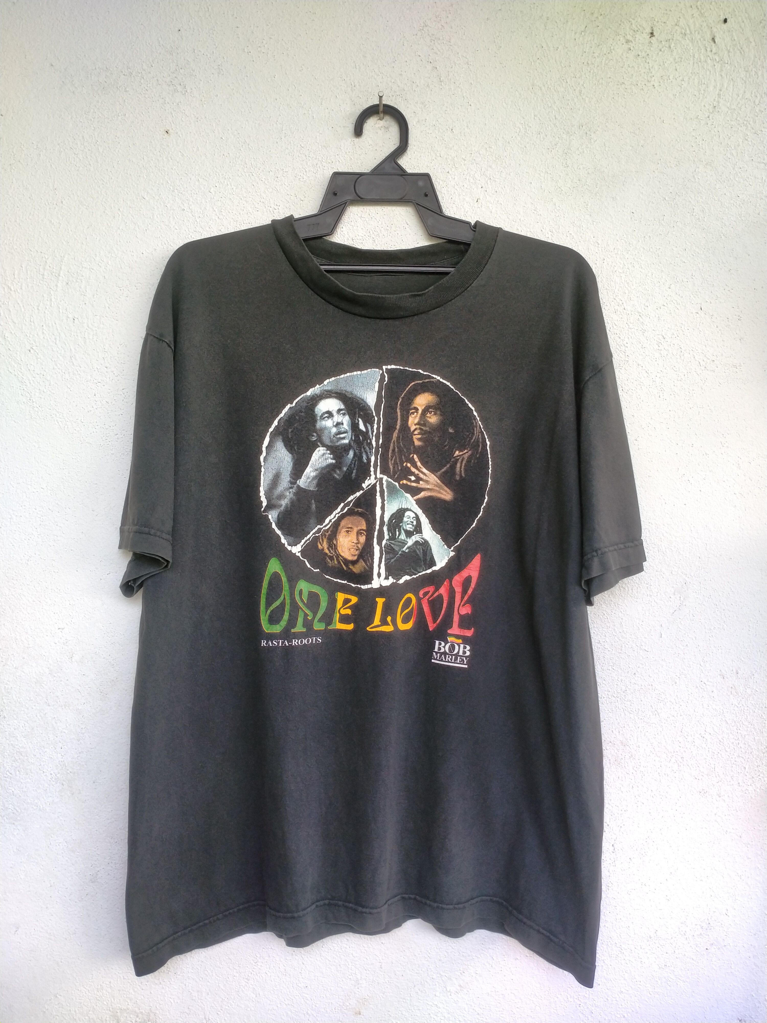 Bob Marley X Vintage Vintage Bob Marley One Love Rasta 90s Bootleg Tee Size L Hoodie, Sweatshirt | FlexRushtees.com