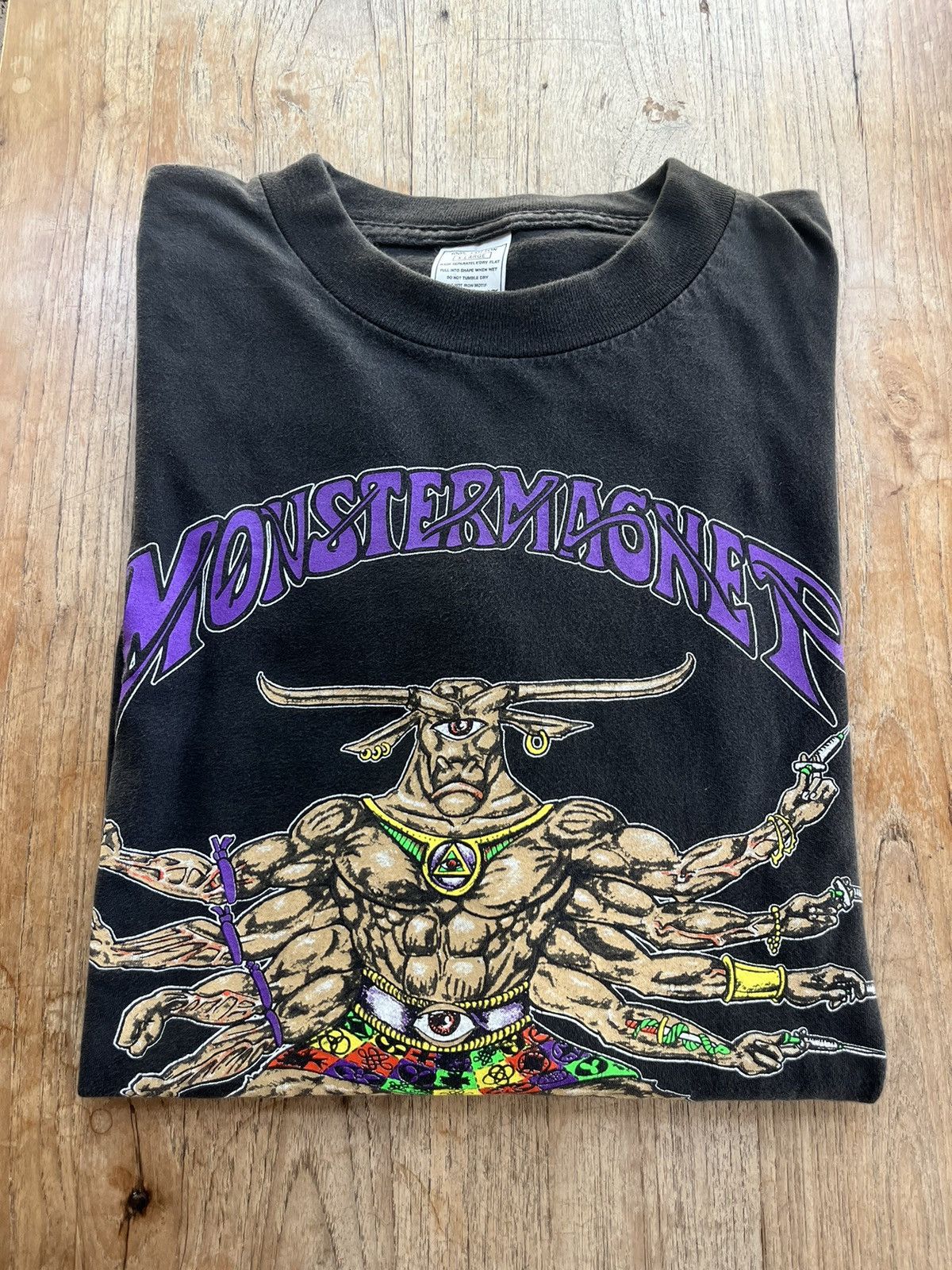 Vintage Monster Magnet Super Judge Tool Iconic 2003 S Tour T-Shirts, Hoodie, Sweatshirt | FlexRushtees.com