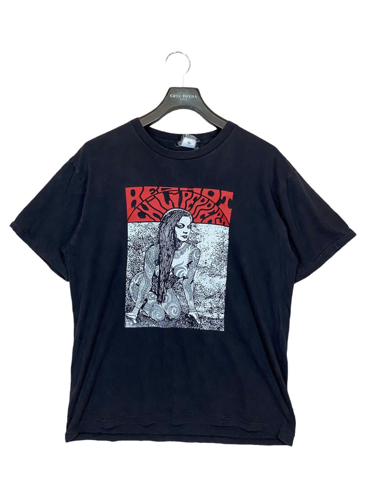 Vintage Vtg Red Hot Chili Peppers Tshirt Hoodie, Sweatshirt | FlexRushtees.com