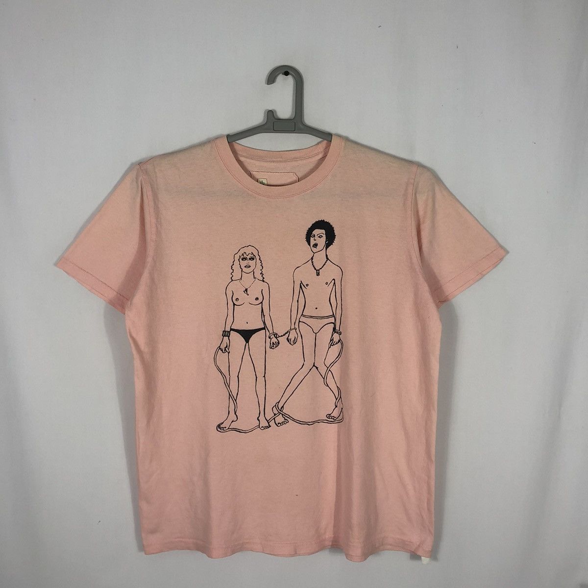 Rare Vintage Sid N Nancy Naked Handcuff Sex Pistol Punk Tee Hoodie, Sweatshirt | FlexRushtees.com