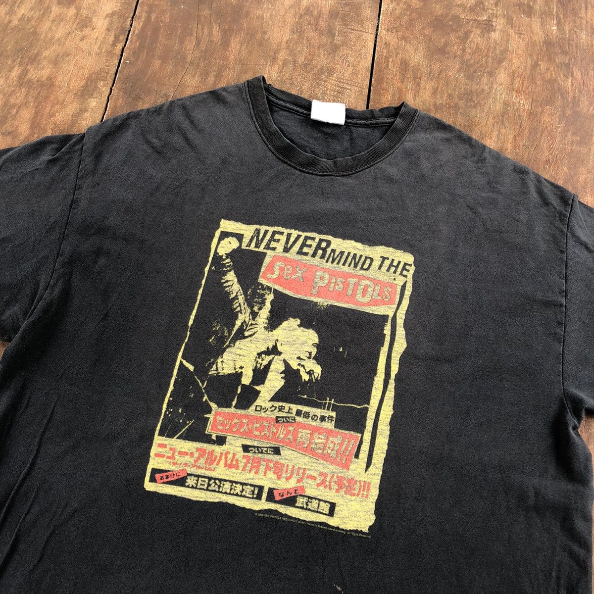 Band Tees Vintage 2005 Sex Pistols Band Tour T Shirts Hoodie, Sweatshirt | FlexRushtees.com