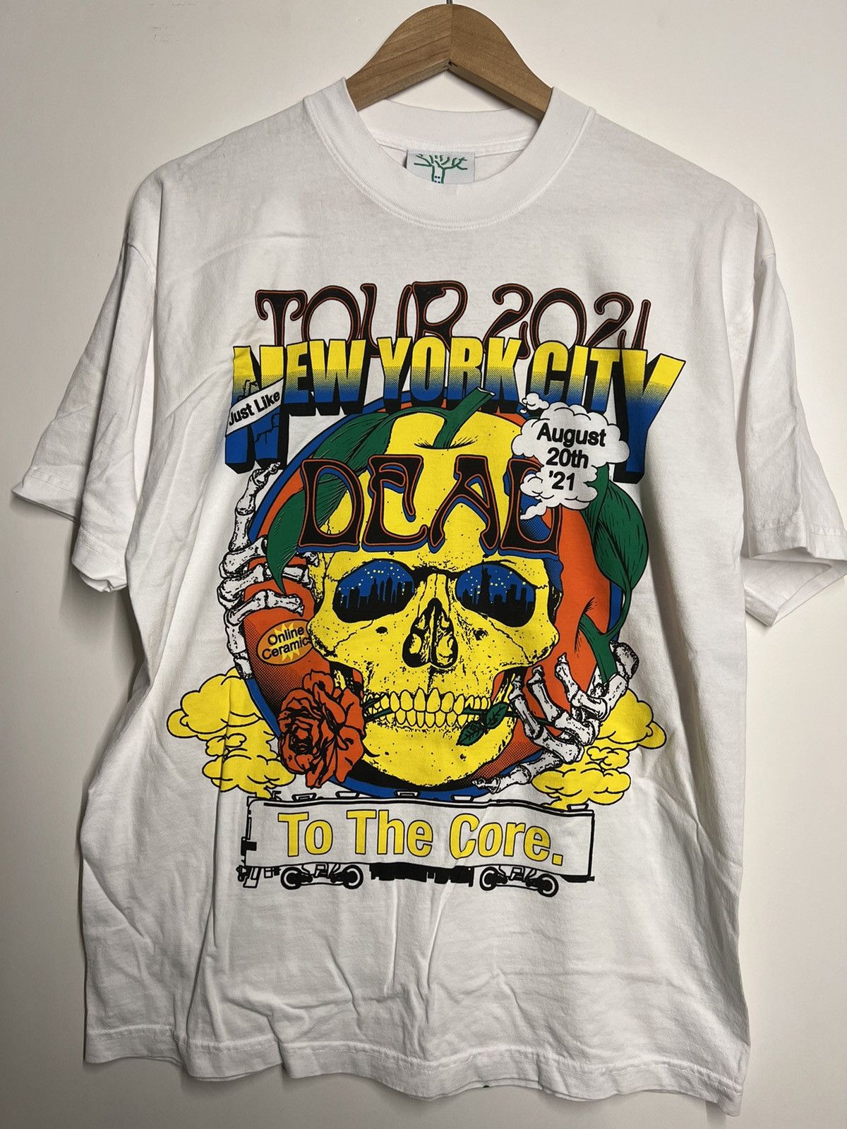 Ceramics Online Ceramics Dead Tour Nyc Shirt Size M Medium Hoodie, Sweatshirt | FlexRushtees.com