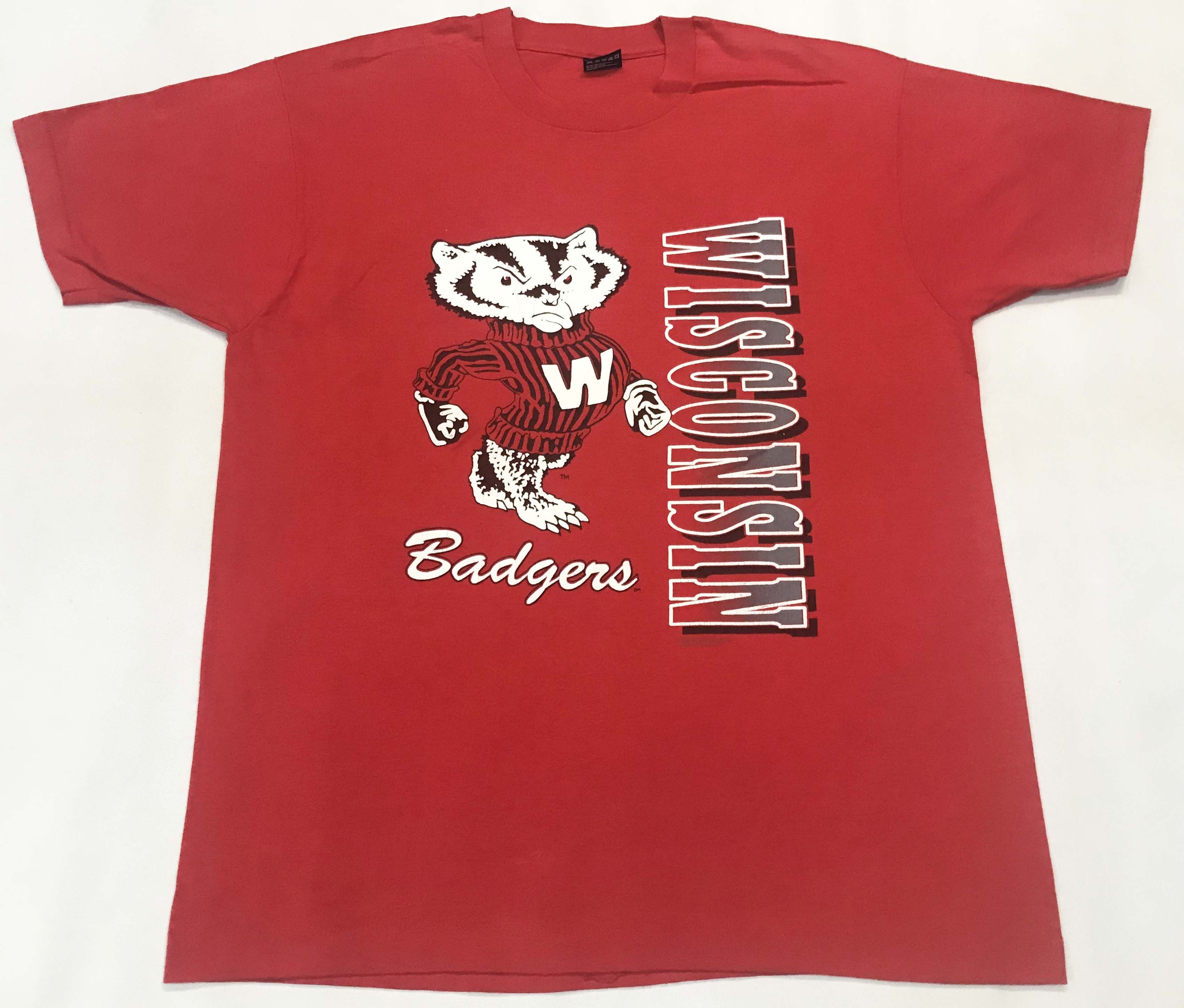 Vintage Fruit Of The Loom Ncaa Wisconsin Badgers T Shirt