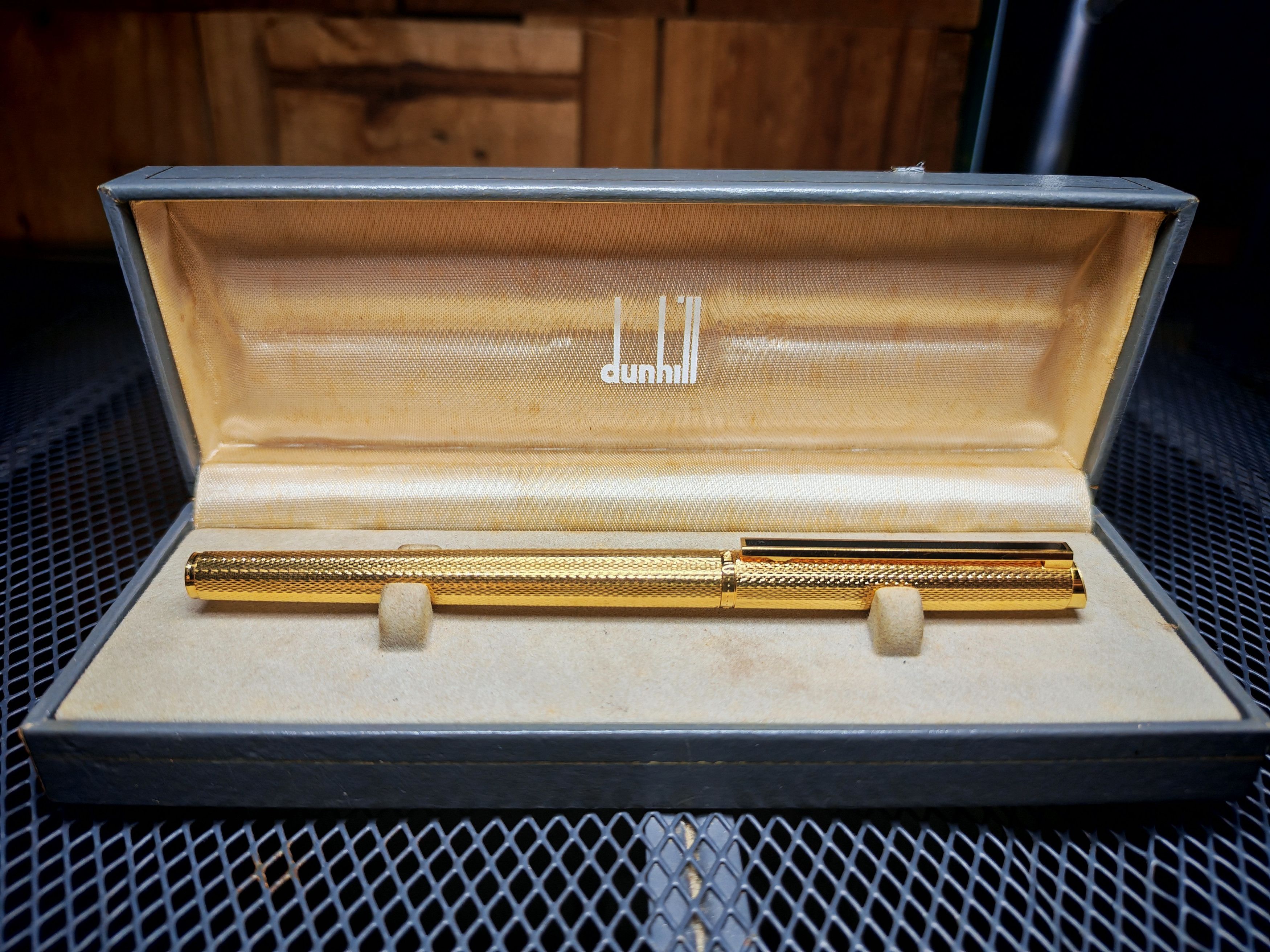 Alfred Dunhill Dunhill Gemline Fountain Pen Gold Plated Barley 14k