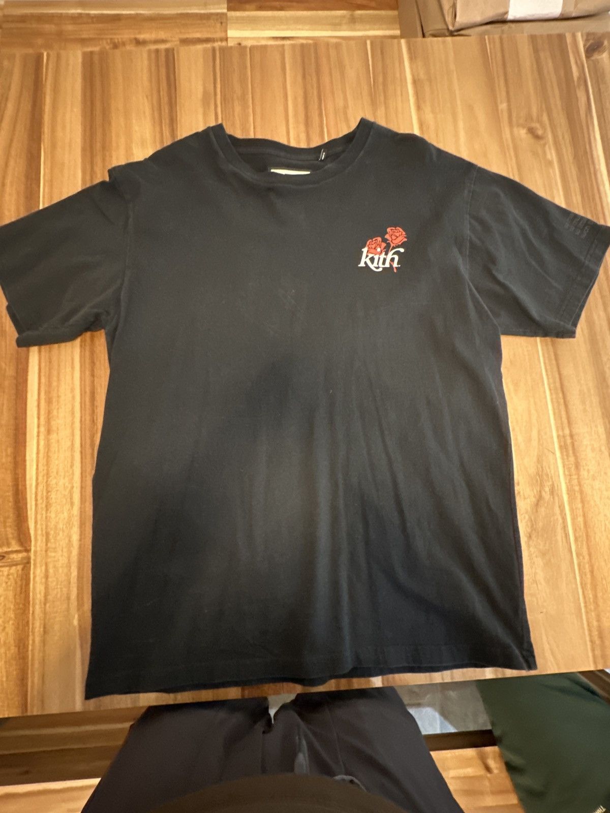 Kith Black Rose T Shirt Xl Hoodie, Sweatshirt | FlexRushtees.com