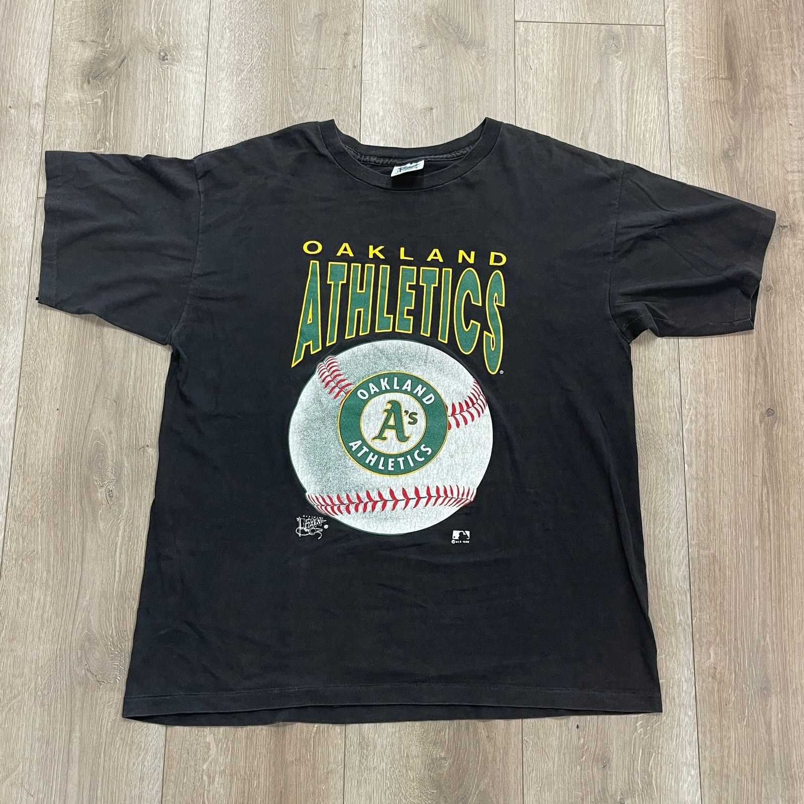 Vintage 1992 Oakland Athletics Mlb Baseball Tee T Shirt Xl Hoodie, Sweatshirt | FlexRushtees.com