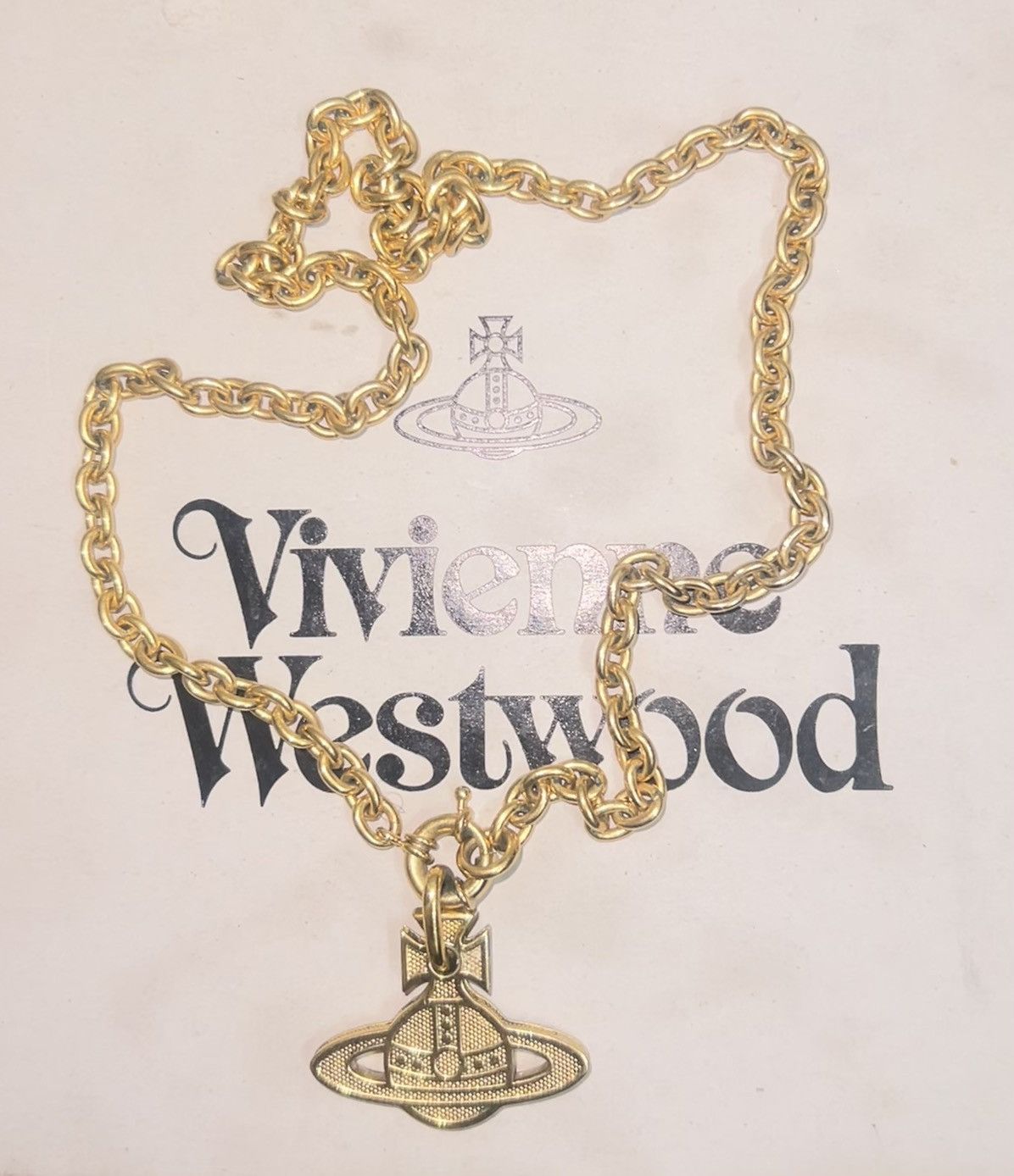 Westwood Vivienne Westwood Gold Orb Necklace T-Shirts, Hoodie, Sweatshirt | FlexRushtees.com