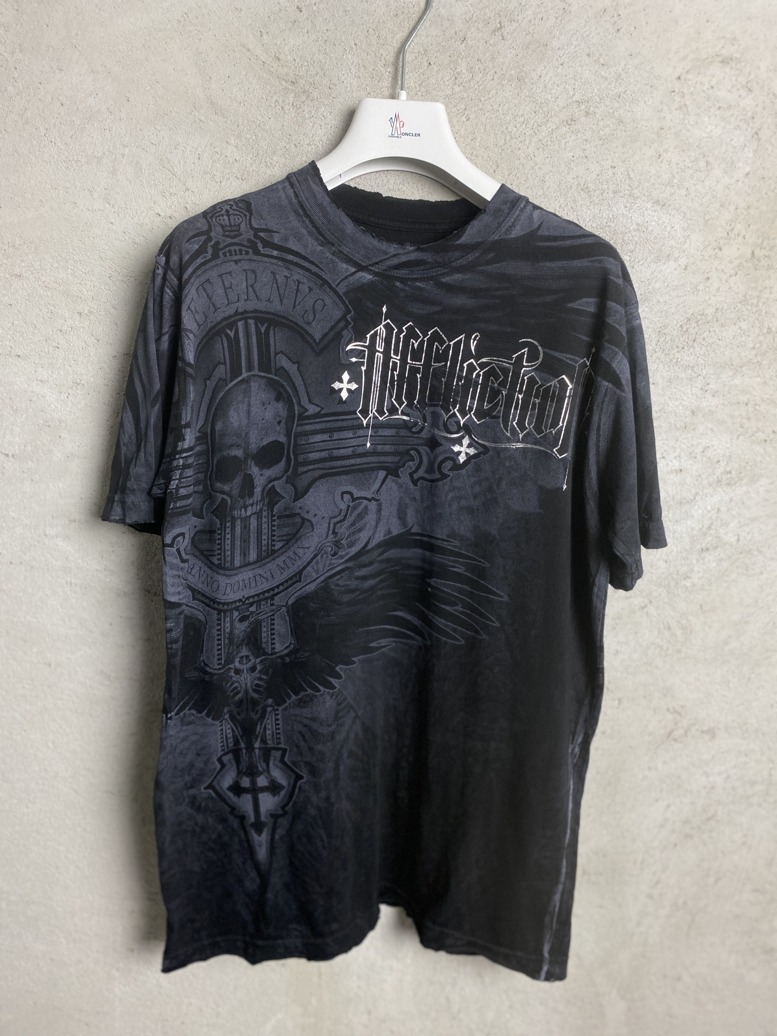 Affliction Live Fast Printed T Shirt Tee Avant Garde Y2k 00s Hoodie, Sweatshirt | FlexRushtees.com