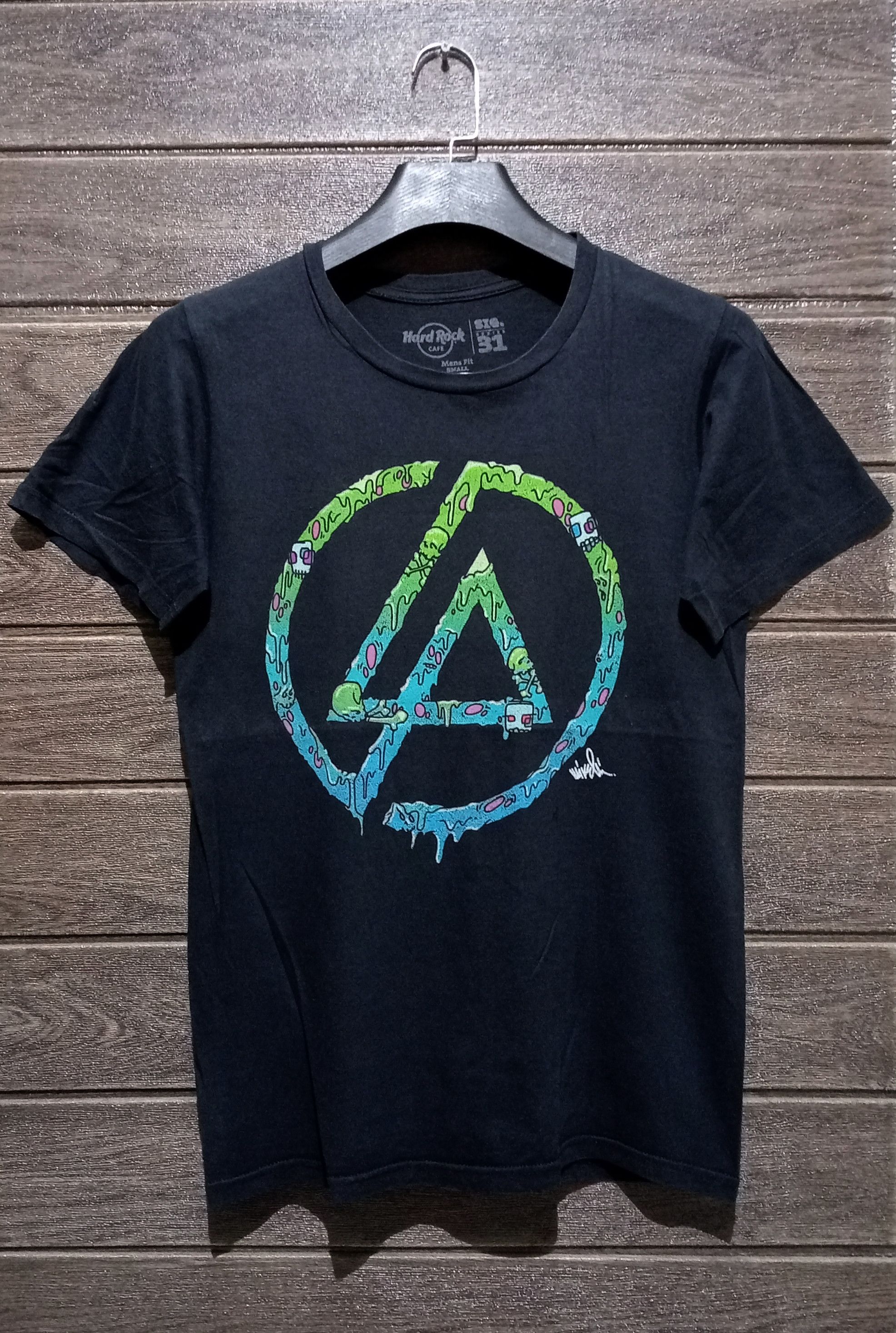 Rock Cafe Hard Rock Cafe Uyeno Eki Tokyo Linkin Park Tee Hoodie, Sweatshirt | FlexRushtees.com