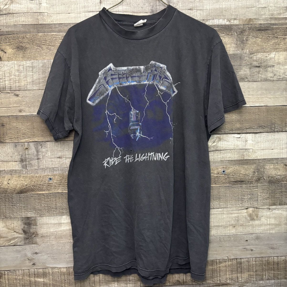 Vintage Metallica Ride The Lightning Bootleg Tee Hoodie, Sweatshirt | FlexRushtees.com