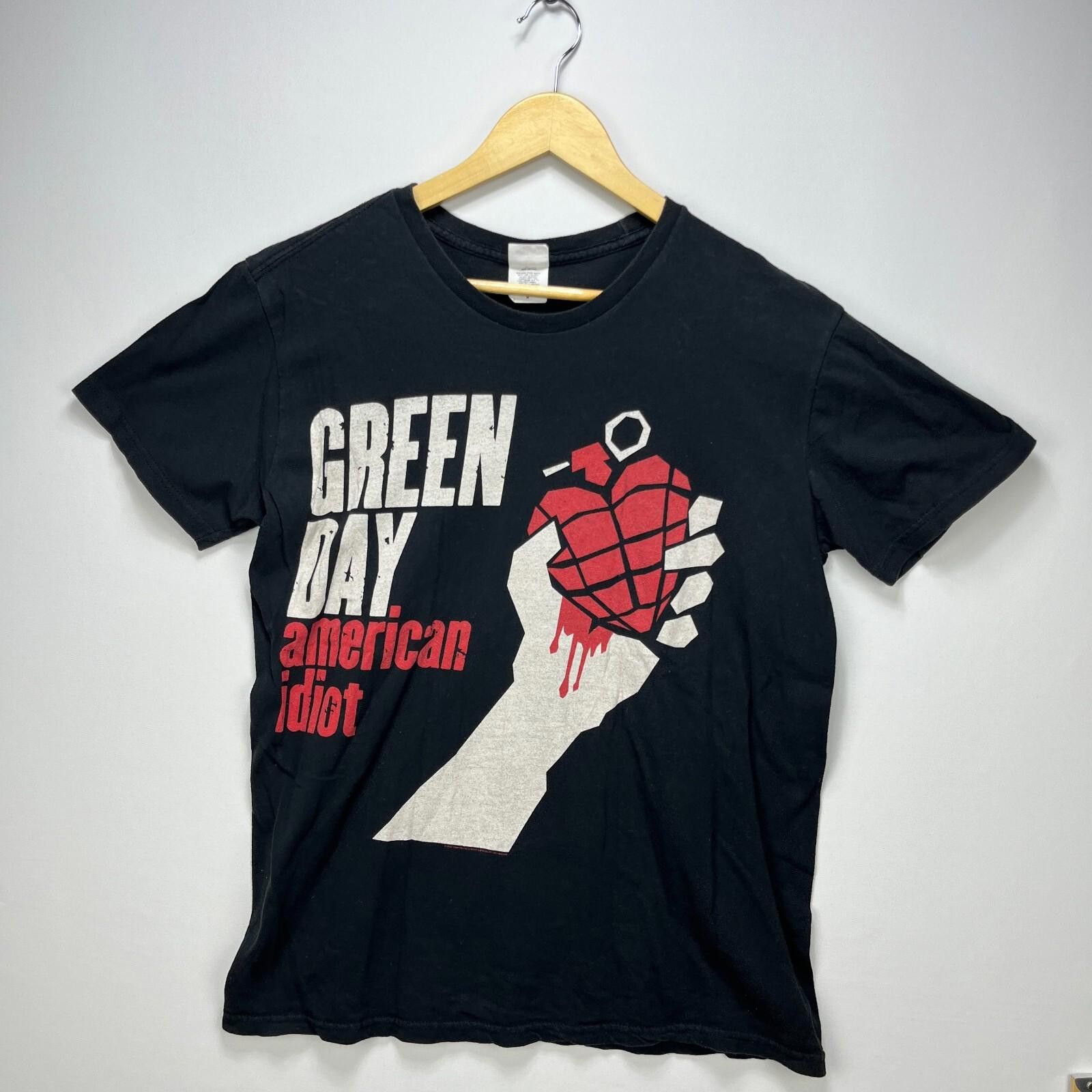 Vintage Y2k Green Day American Idiot Band T Shirt Medium Hoodie, Sweatshirt | FlexRushtees.com