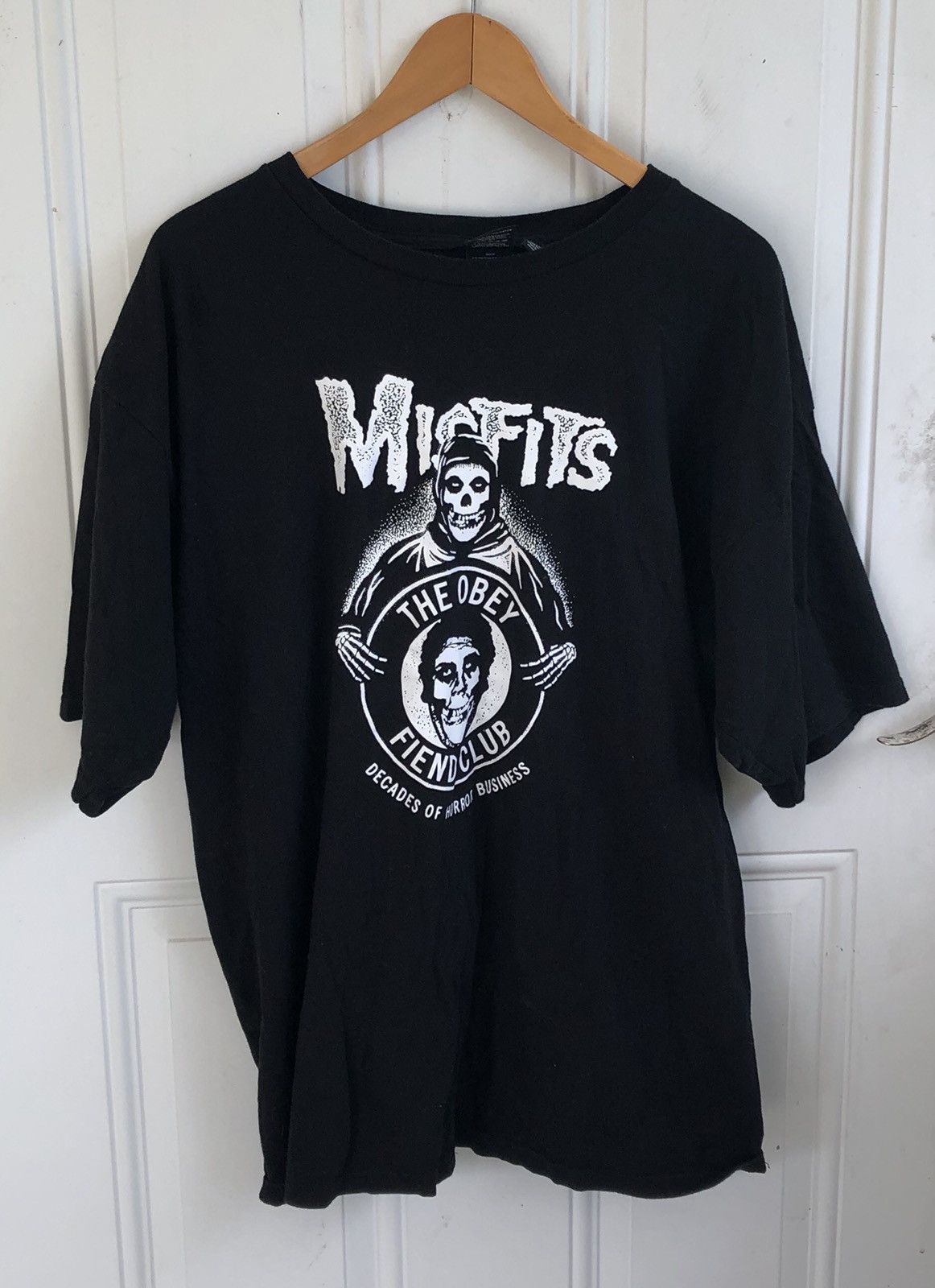 2017 Obey X Misfits Collab Tee Hoodie, Sweatshirt | FlexRushtees.com