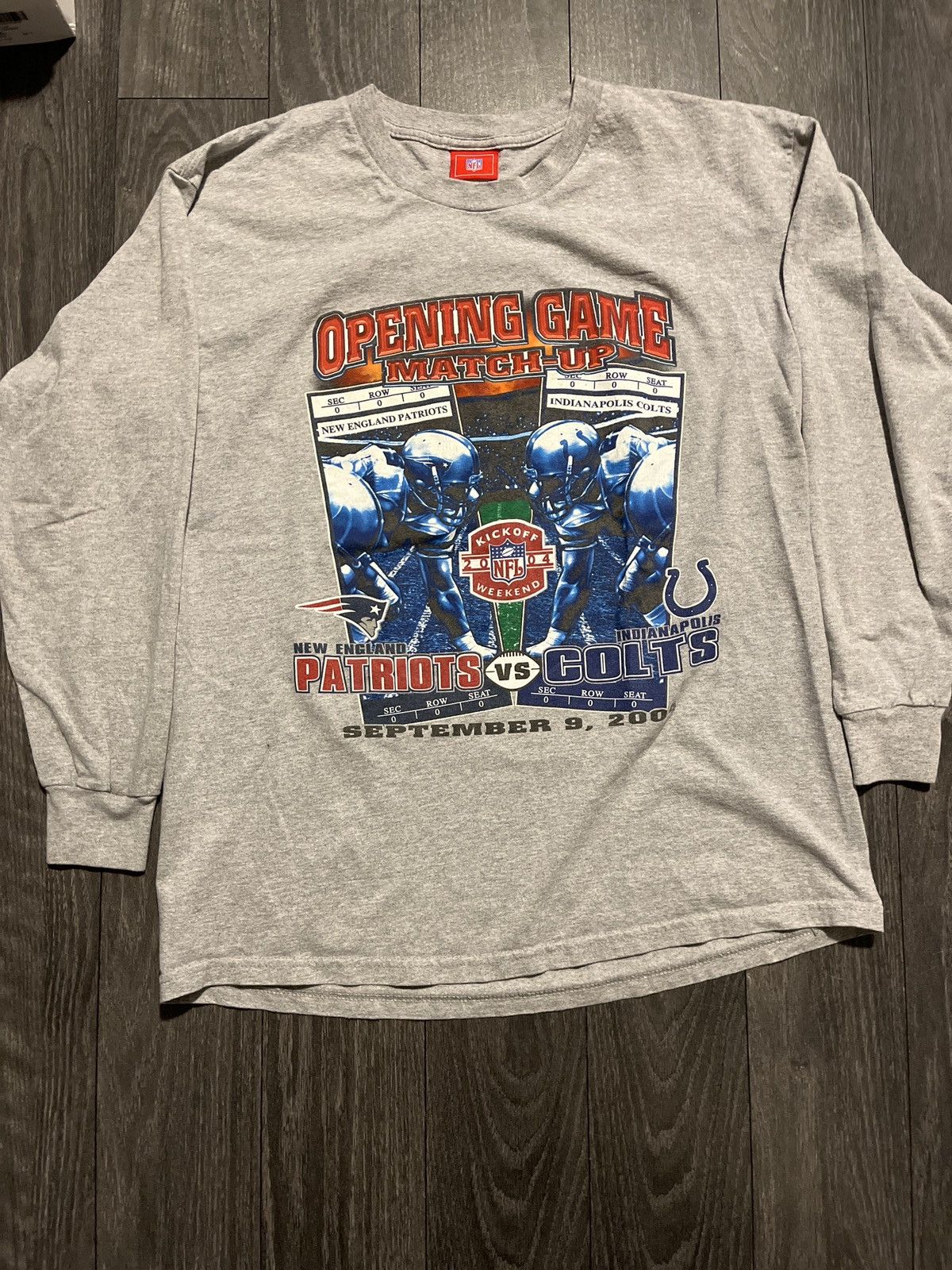 2004 Vintage Patriots Long Sleeve