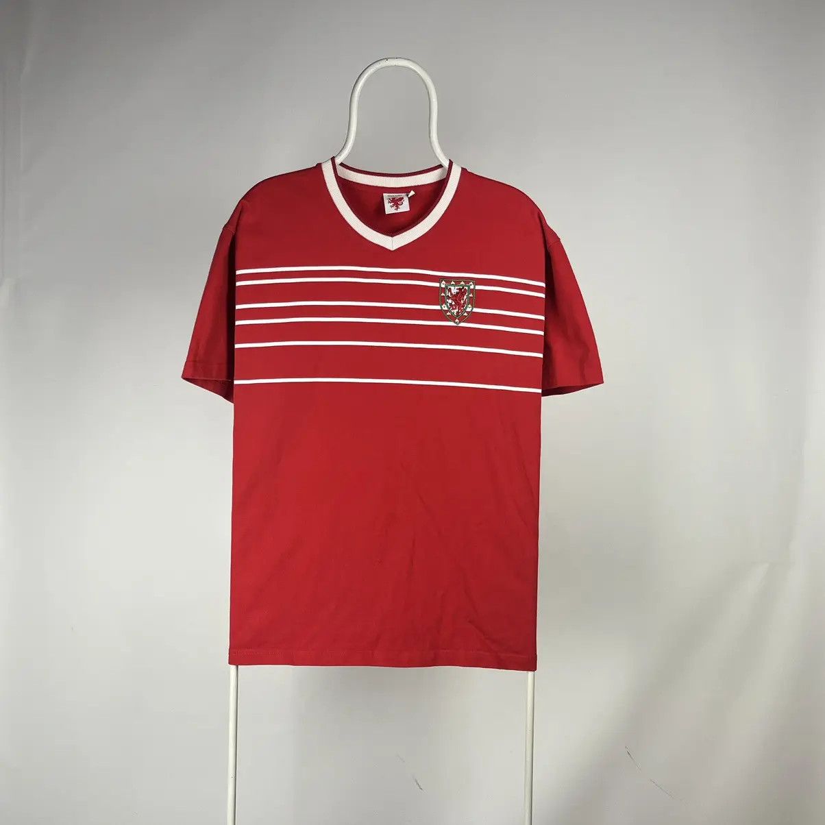 Vintage Wales Tshirt Football Tee Size Xxlarge Hoodie, Sweatshirt | FlexRushtees.com