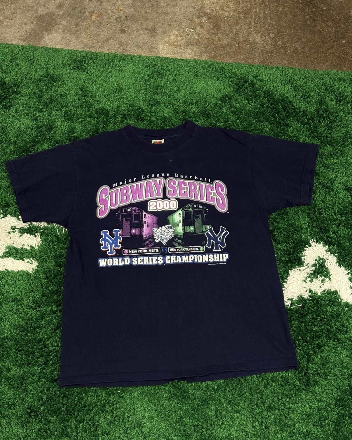 Vintage Subway Series Yankee Mets 2000 Purple Fruit Loom Xl