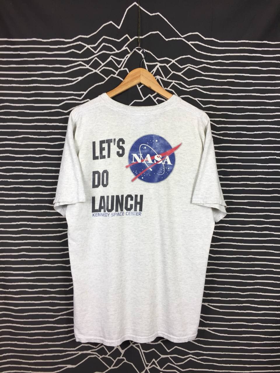 Vintage Vtg Nasa Kennedy Space Center Let S Do Launch Tee