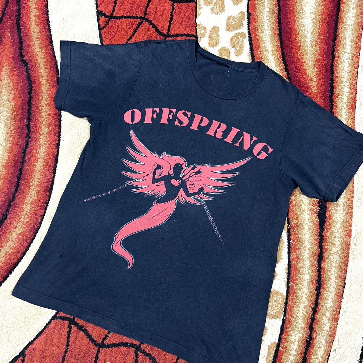 Band Tees Vintage 2010 Thrashed Faded The Offspring Band Rare T Shirt Hoodie, Sweatshirt | FlexRushtees.com
