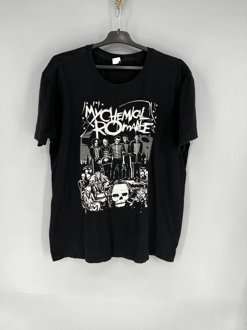 Vintage My Chemical Romance Vintage Y2k Rock Band Tee Hoodie, Sweatshirt | FlexRushtees.com