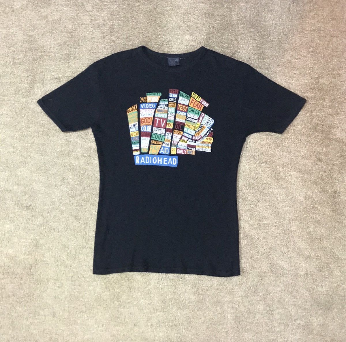 Vintage Radiohead Made In Uk T-Shirts, Hoodie, Sweatshirt | FlexRushtees.com