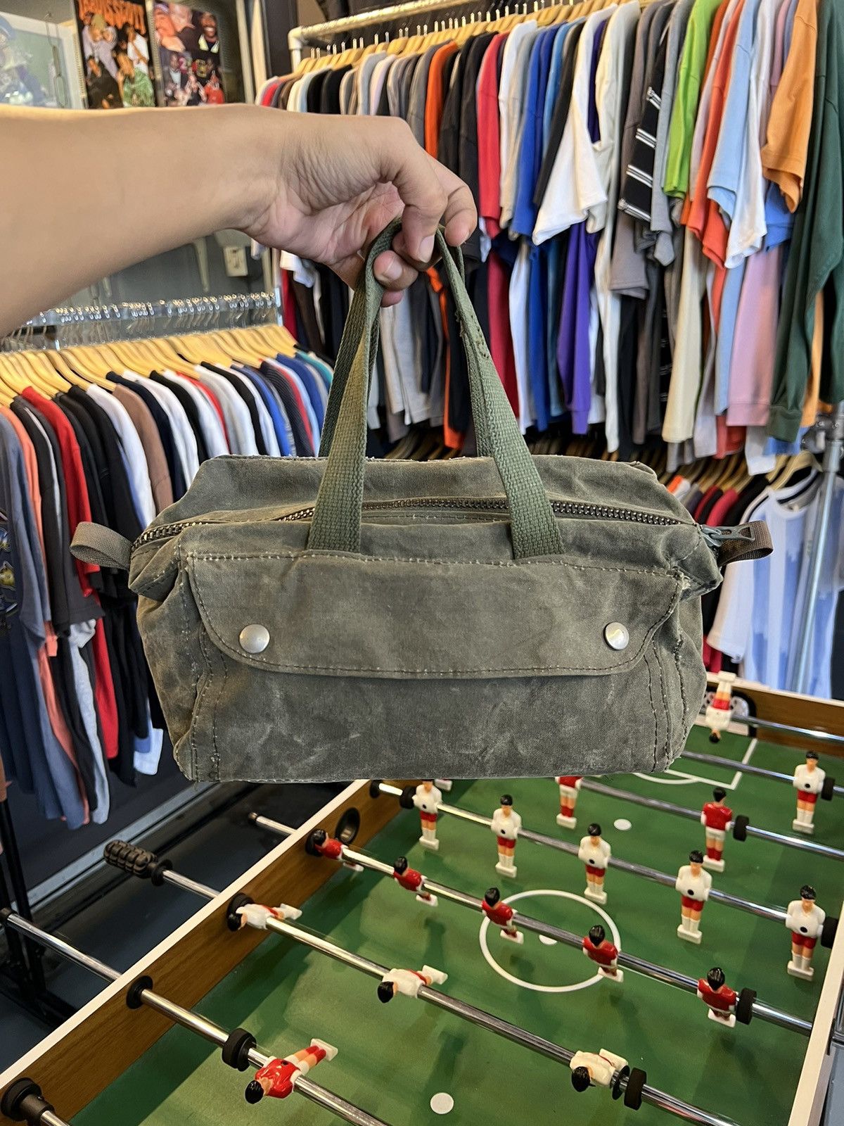 Vintage Military Tool Bag Crown Zipper T-Shirts, Hoodie, Sweatshirt | AU16VibeMintTees.com