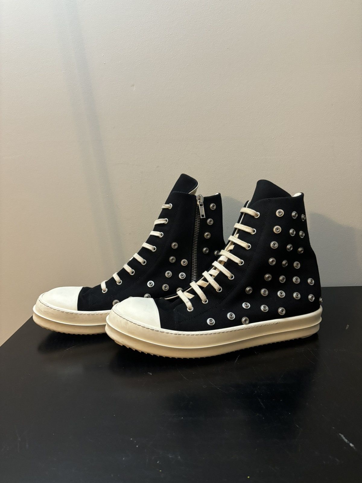 Owens Drkshdw Rick Owens Drkshdw Ramones Studded Eyelets Black Milk T-Shirts, Hoodie, Sweatshirt | AU16VibeMintTees.com
