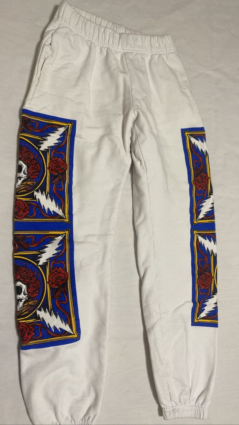Chinatown Market T-Shirts, Hoodie, Sweatshirt | FlexRushtees.com