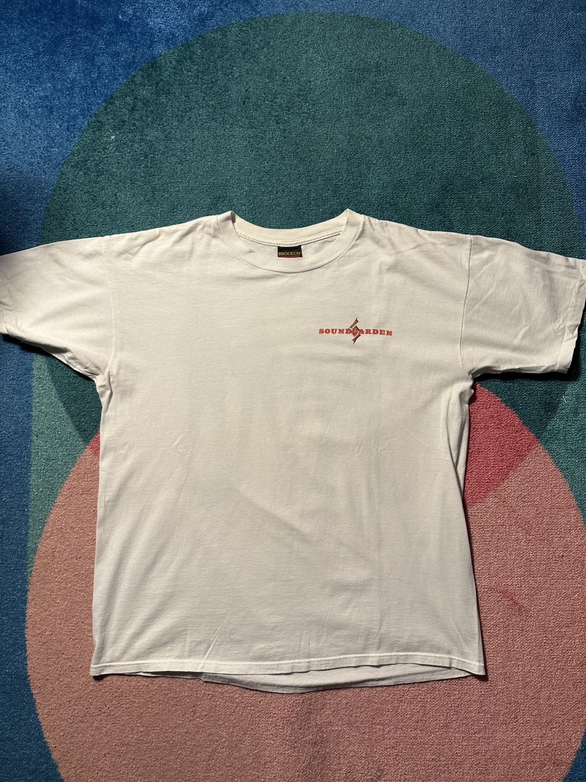 Vintage 1996 Soundgarden Brockum Tee Hoodie, Sweatshirt | AU16VibeMintTees.com