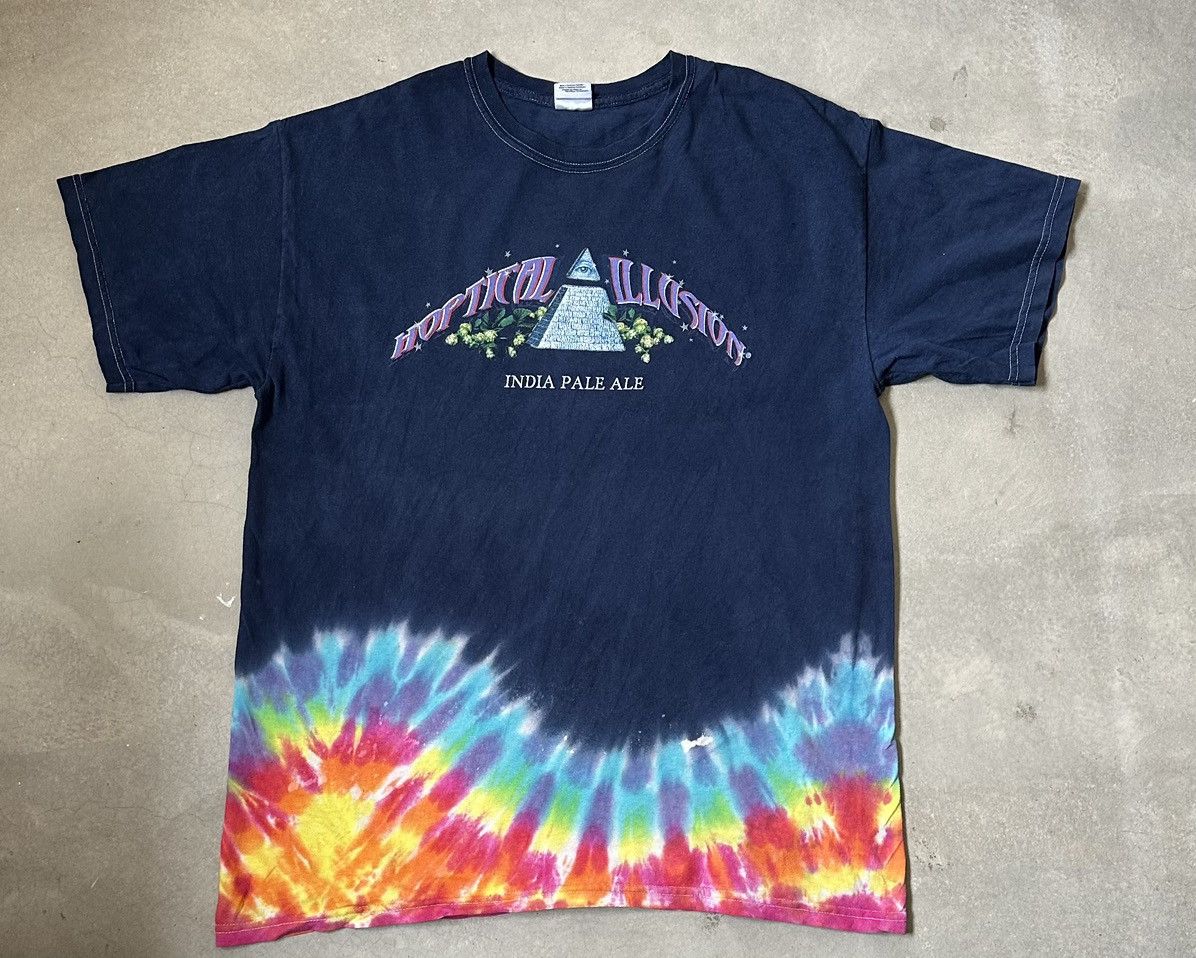 Vintage Hoptical Illusion India Pale Ale Beers Tee Hoodie, Sweatshirt | FlexRushtees.com