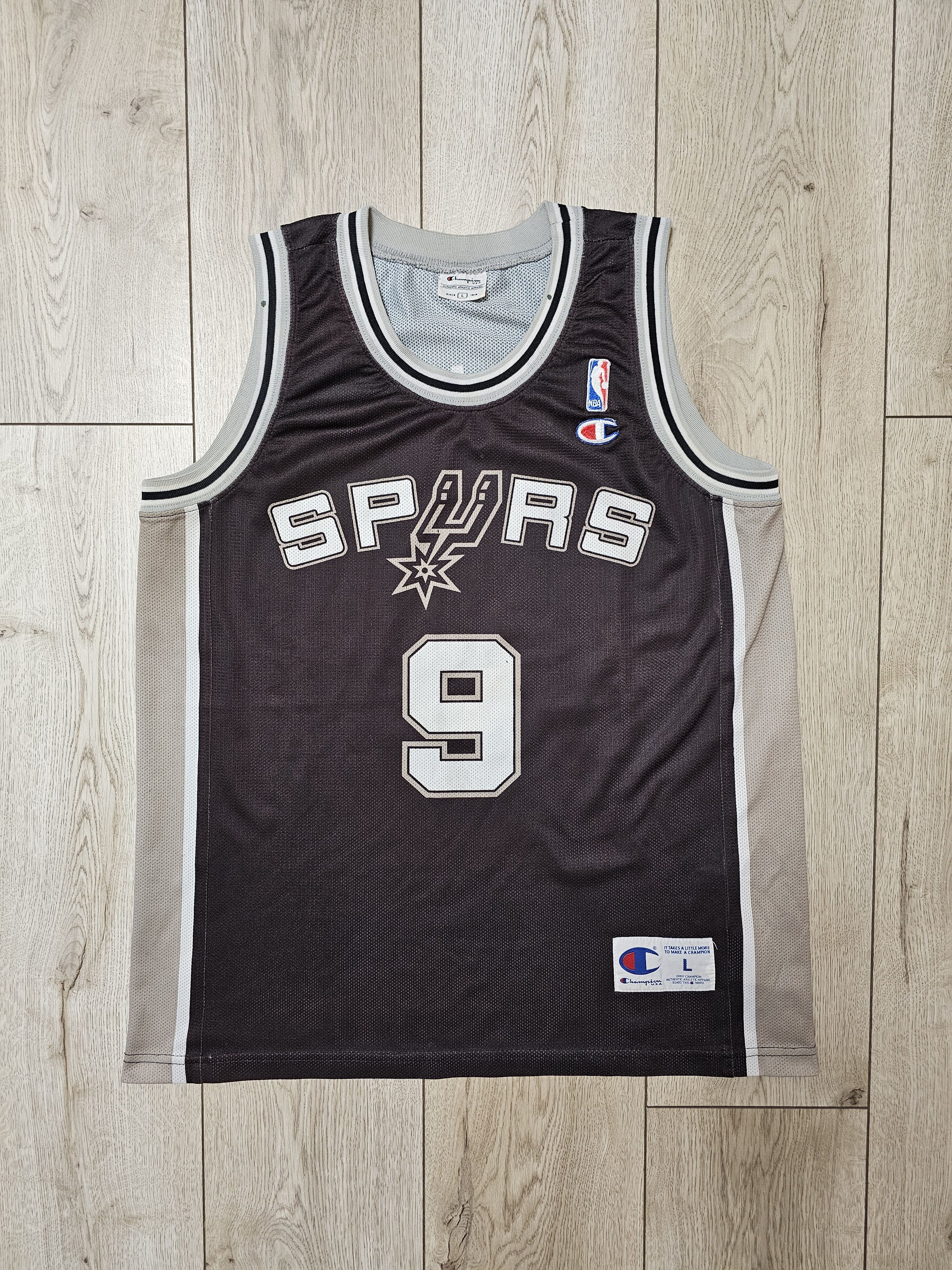 Nba San Antonio Spurs Vintage Champion Jersey 90s Parker T-Shirts, Hoodie, Sweatshirt | FlexRushtees.com