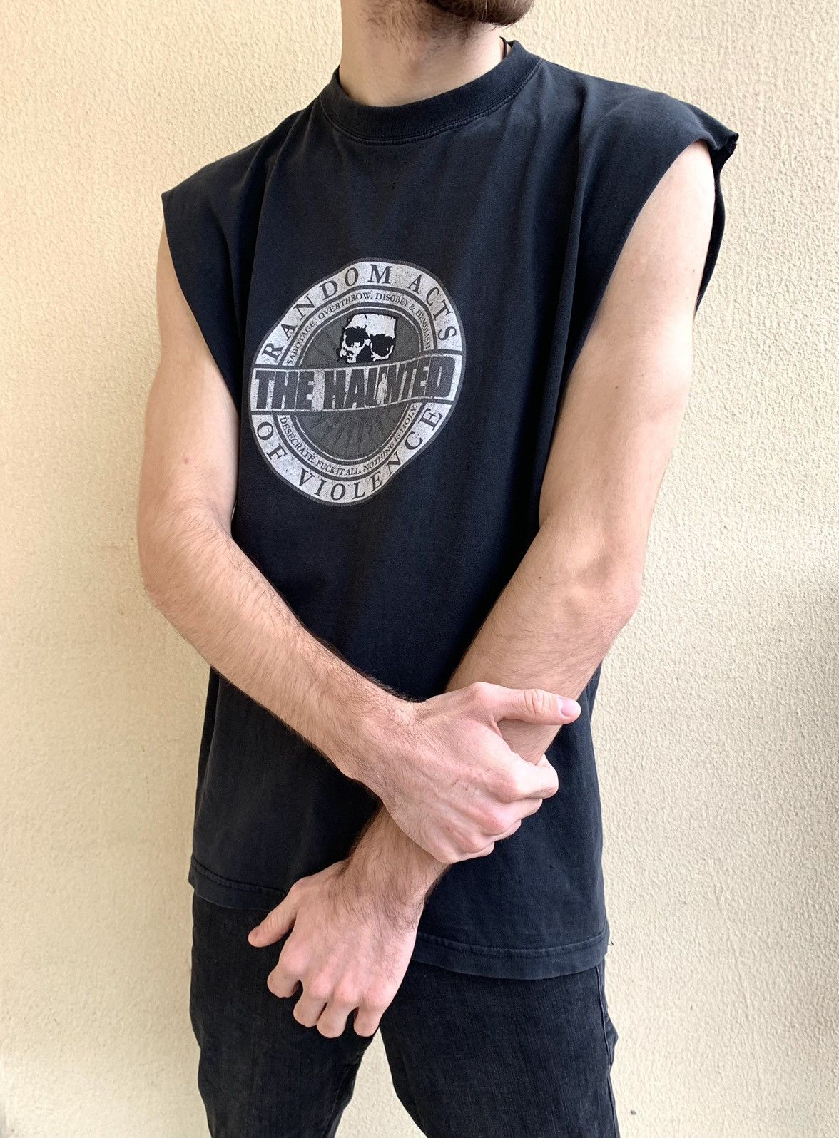 Vintage The Haunted European Tour 2005 Random Acts Of Violence Tee Hoodie, Sweatshirt | FlexRushtees.com