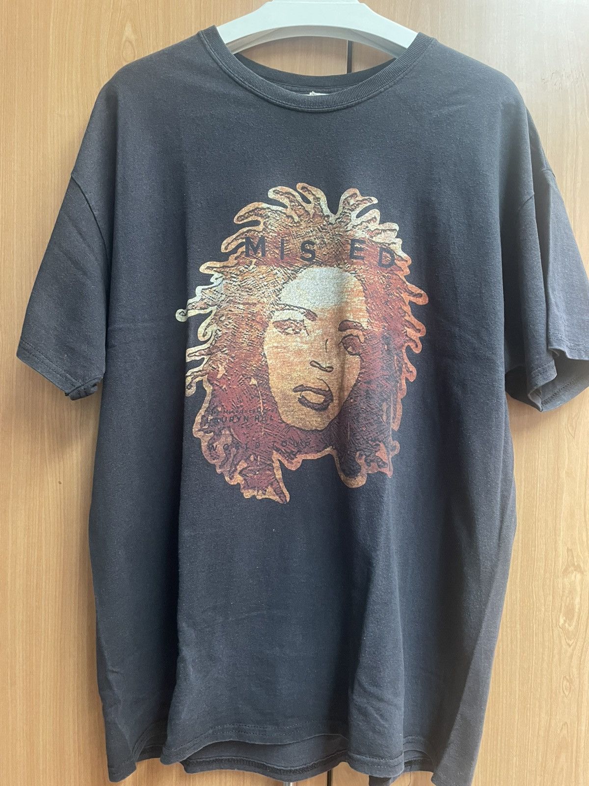 Gildan Lauryn Hill World Tour T-Shirts, Hoodie, Sweatshirt | FlexRushtees.com