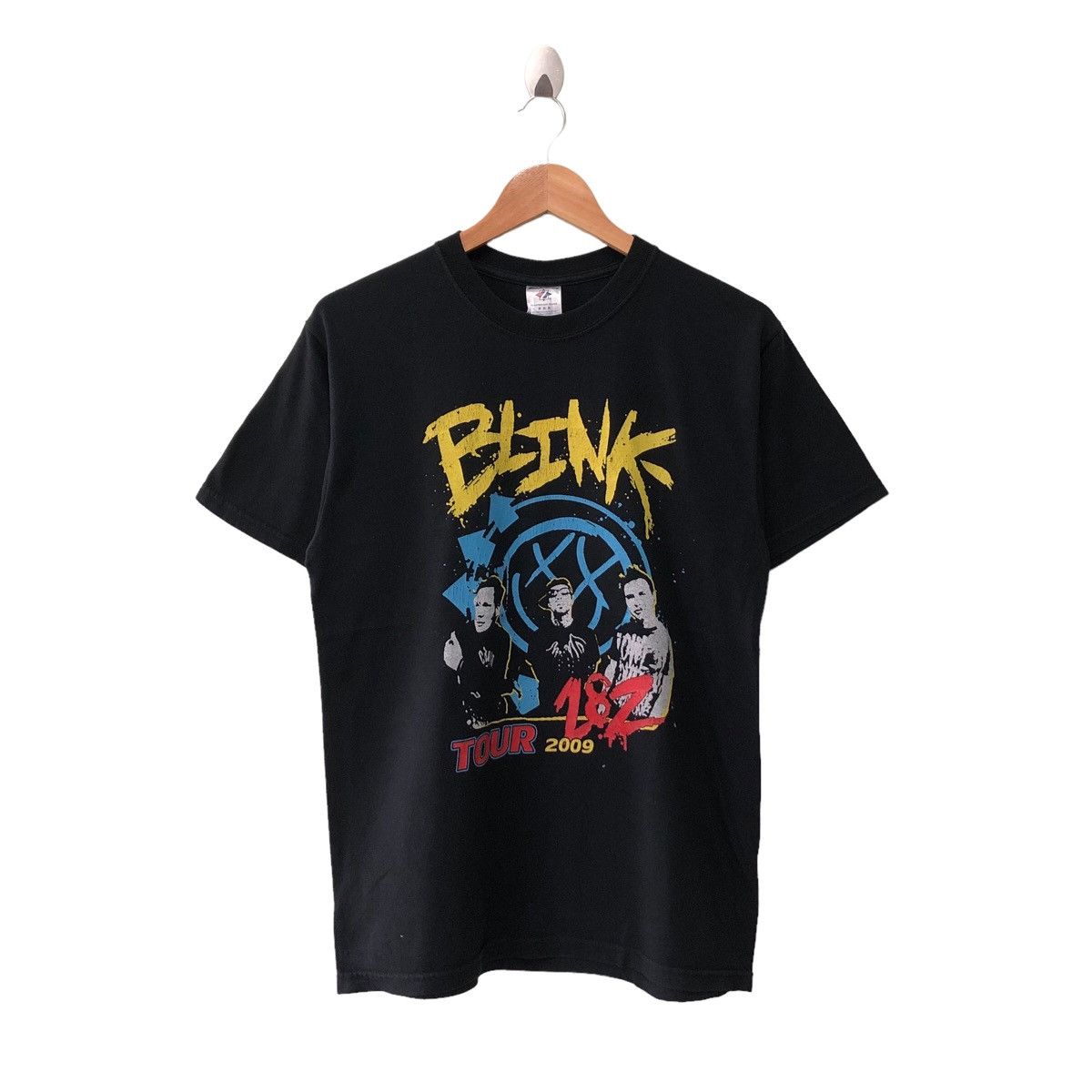 Band Tees Vintage Blink 182 Tshirt Hoodie, Sweatshirt | FlexRushtees.com