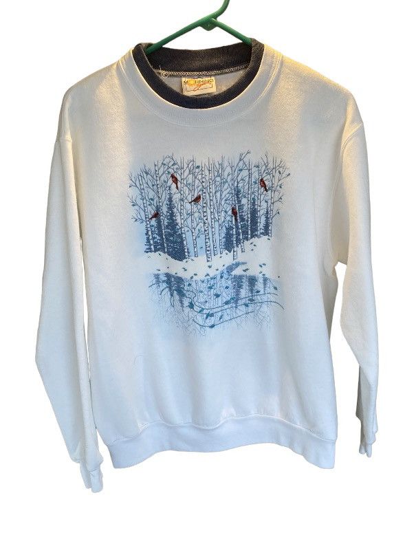 Vintage Morning Sun Winter Cardinal Crewneck T-Shirts, Hoodie, Sweatshirt | FlexRushtees.com