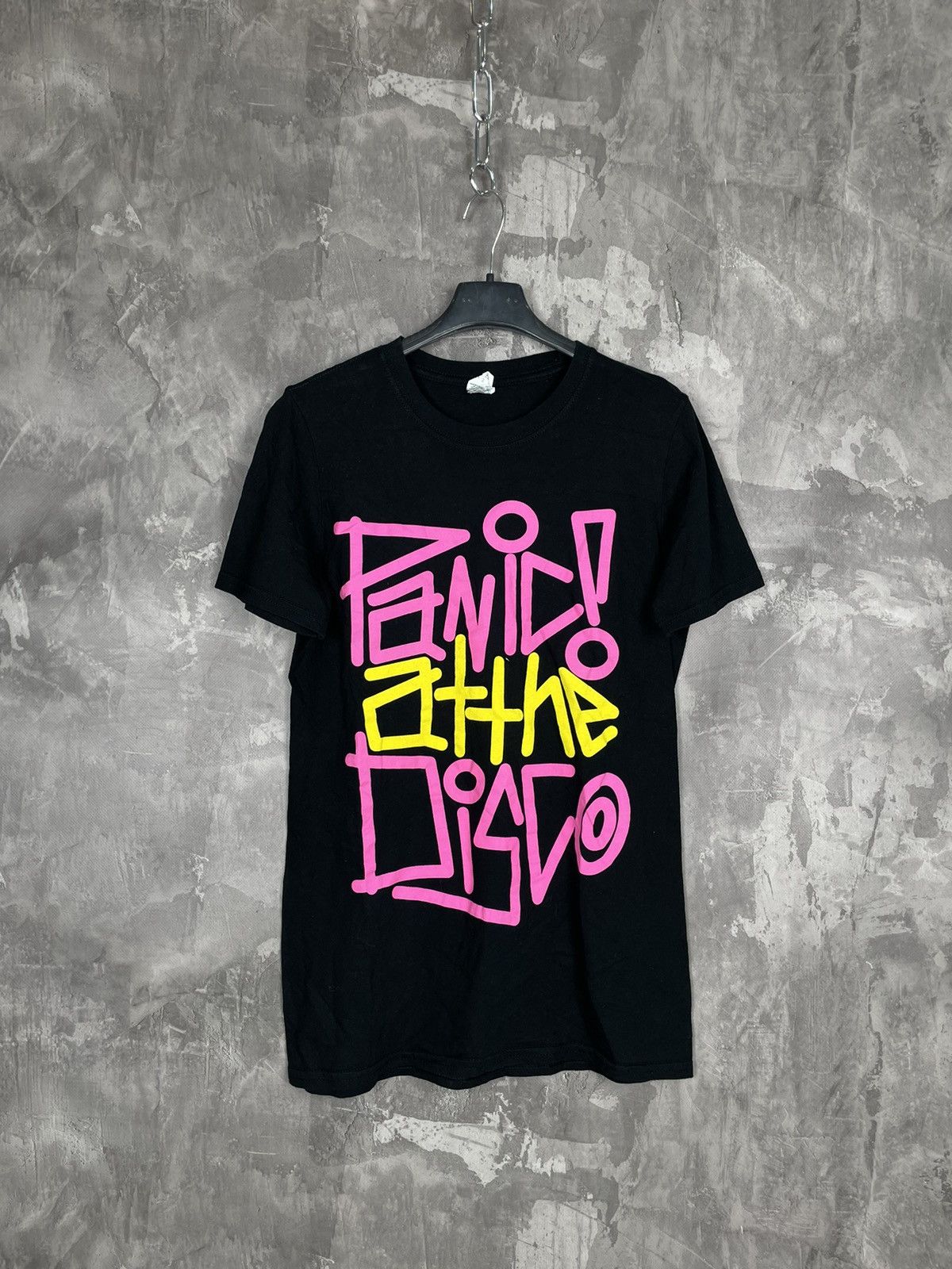 Vintage Panic At The Disco Emo Band Tour 00s Vintage Y2k T-Shirts, Hoodie, Sweatshirt | FlexRushtees.com