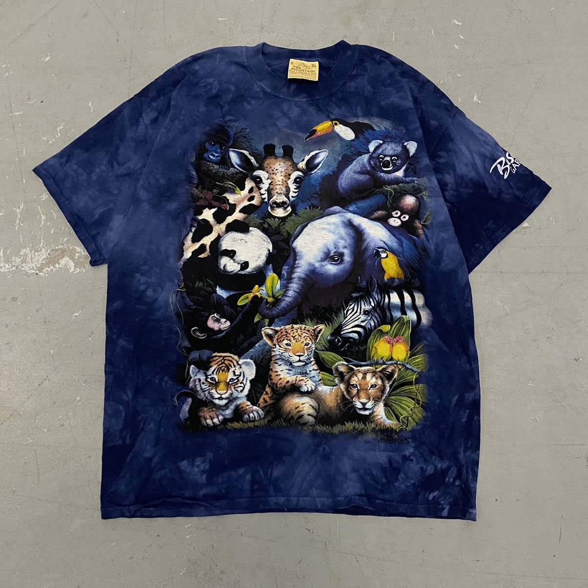 Vintage 90s The Mountain Big Print Animal Tee Busch Gardens Hoodie, Sweatshirt | FlexRushtees.com
