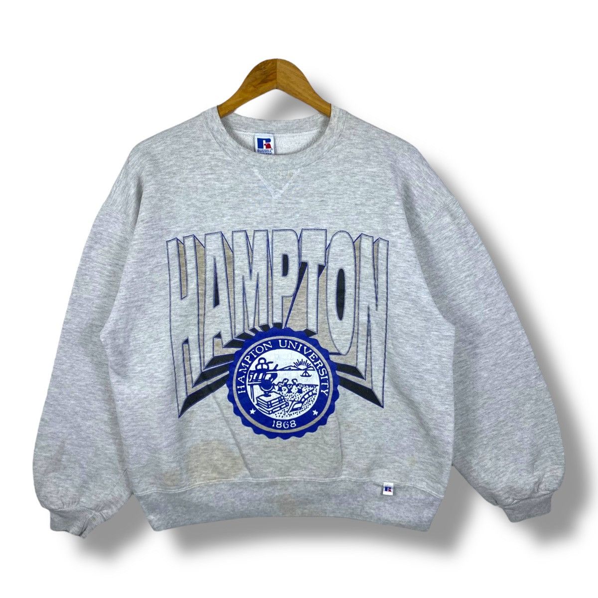 Russell Athletic Vintage 90 S Hampton University Graphic Crewneck Sweatshirt
