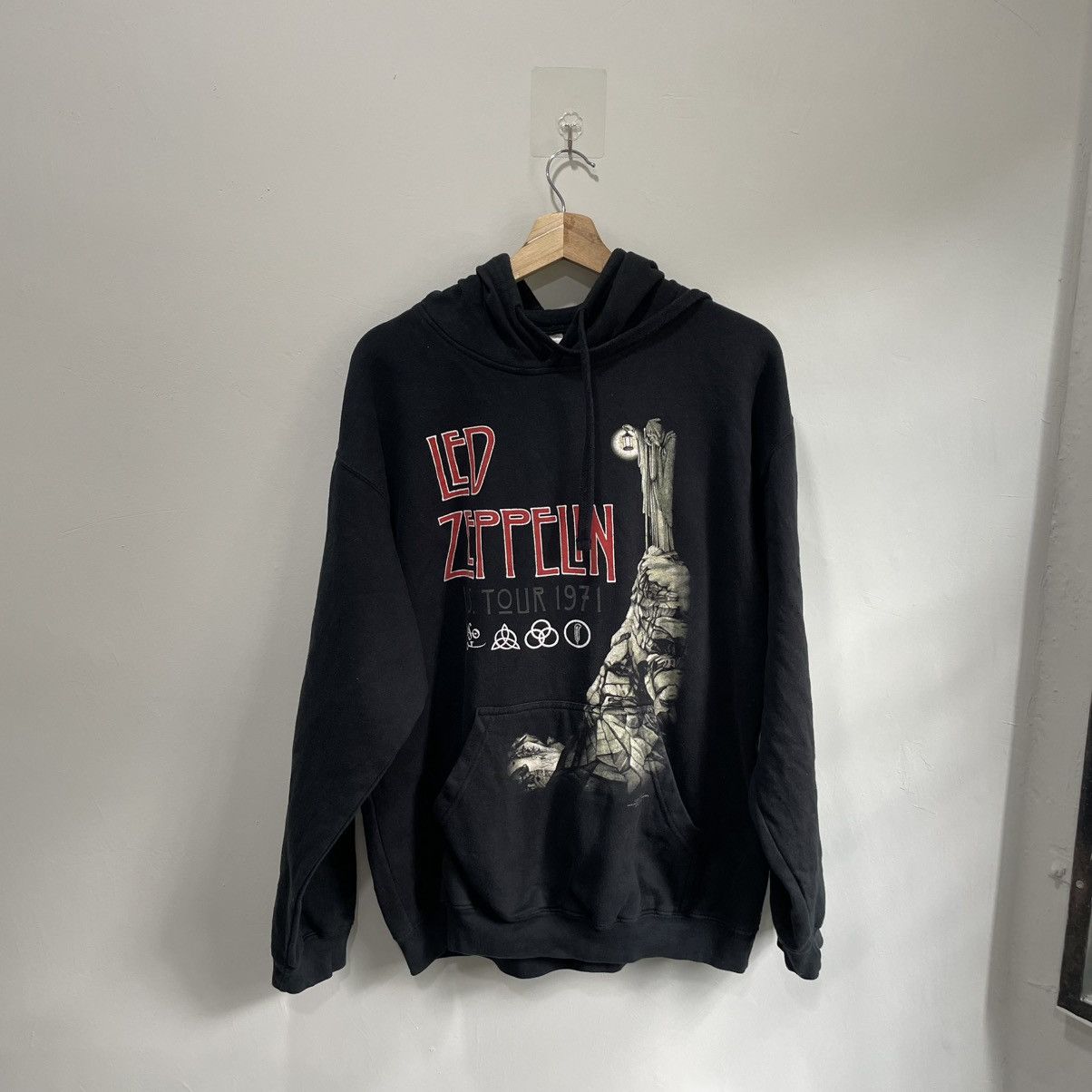 Band Tees Vintage 00s Led Zepplin Graphic Hoodie Sweatshirt | FlexRushtees.com