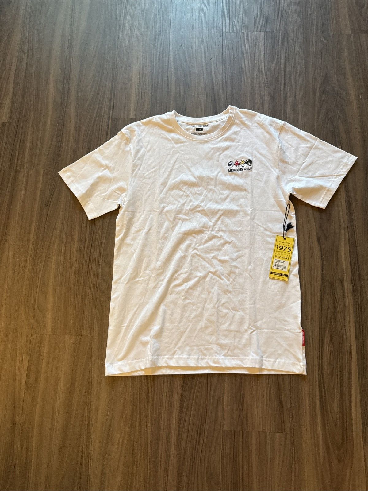 Only Members Only Mushroom Embroidery Graphic Tee White Size L
