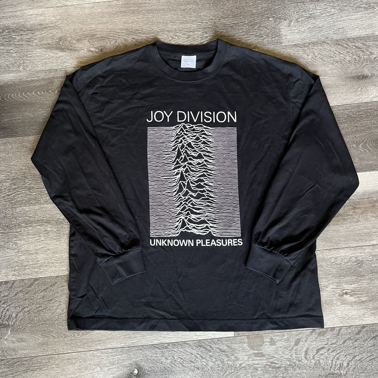 Division Gu Joy Division Unknown Pleasures Punk Band Longsleeve Tee Hoodie, Sweatshirt | FlexRushtees.com