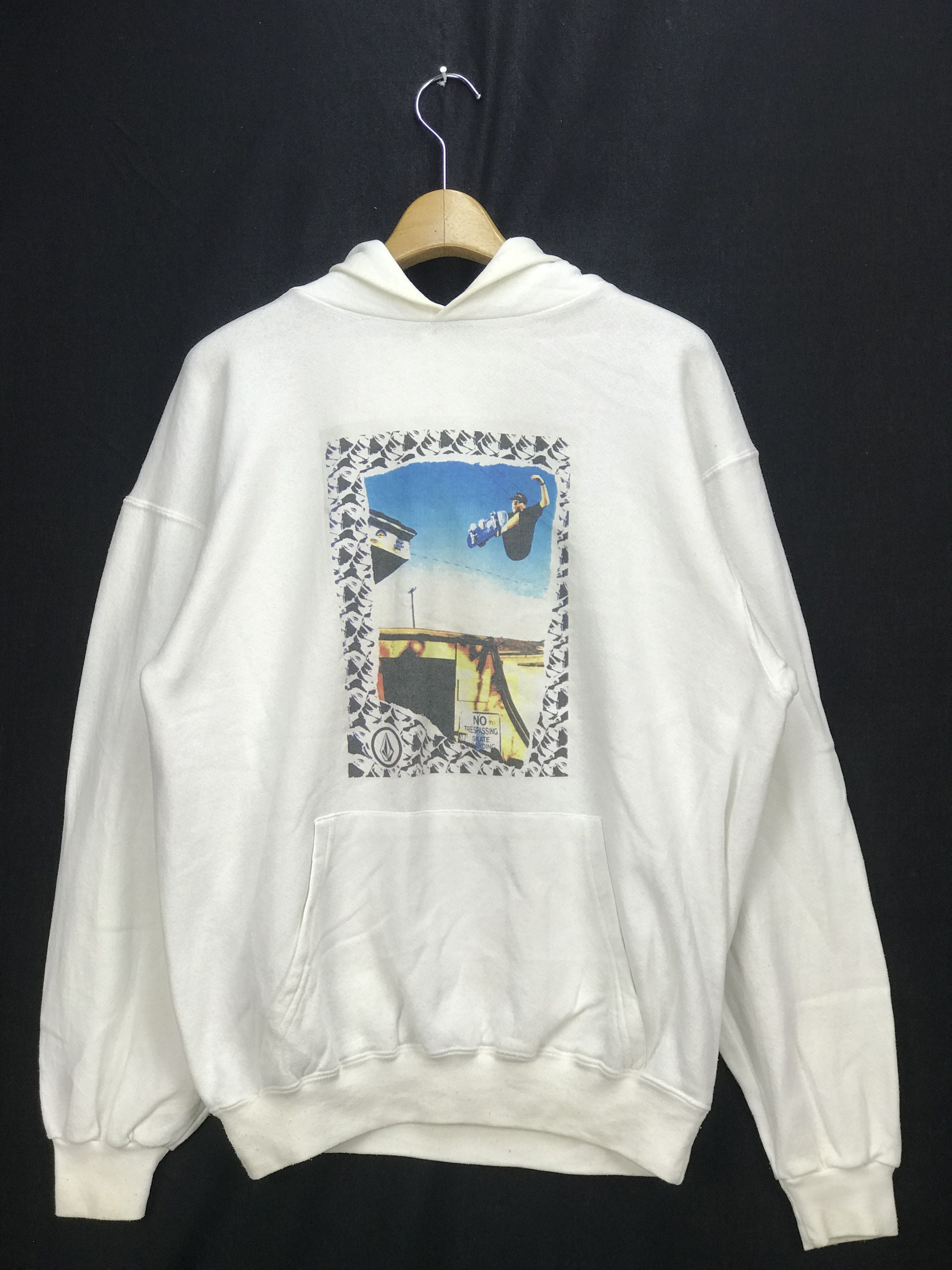 Vintage Volcom Skateboard Printed Hoodie T-Shirts, Sweatshirt | FlexRushtees.com