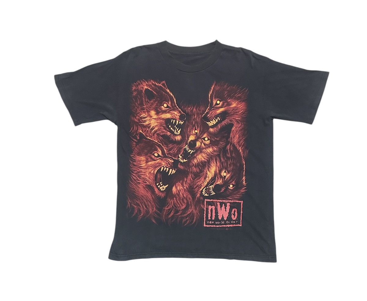 Wcw Nwo Vintage Nwo New World Oder Wolf Tshirt Hoodie, Sweatshirt | FlexRushtees.com