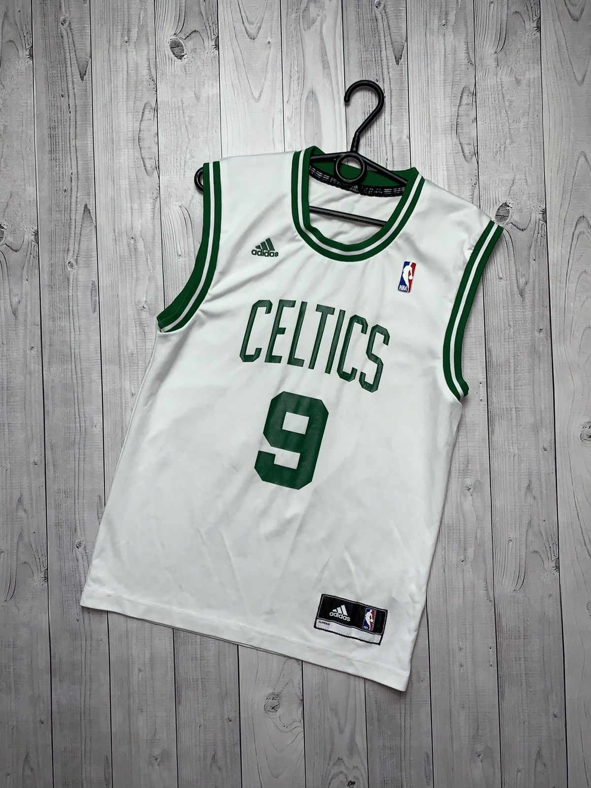 Nba X Vintage Vintage Jersey Basketball Boston Celtics Rondo 9 T-Shirts, Hoodie, Sweatshirt | FlexRushtees.com