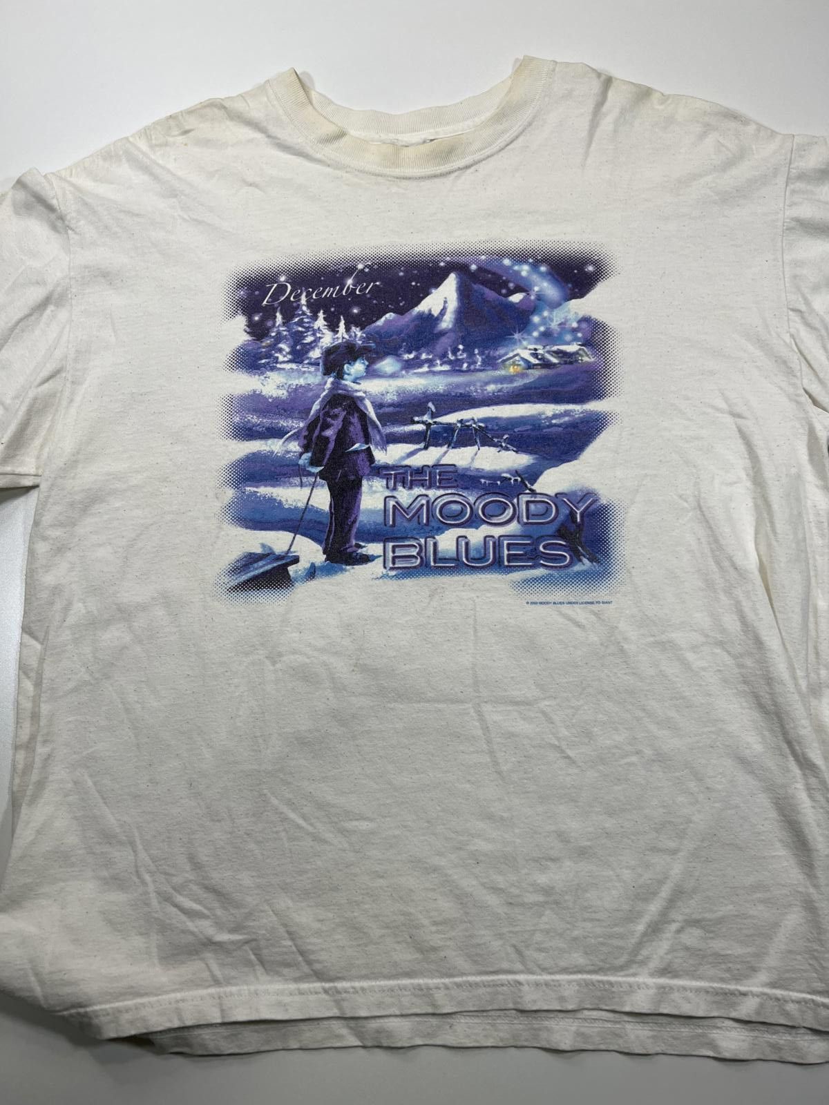 Giant 2003 The Moody Blues December Tour Vintage T Shirt Hoodie, Sweatshirt | FlexRushtees.com