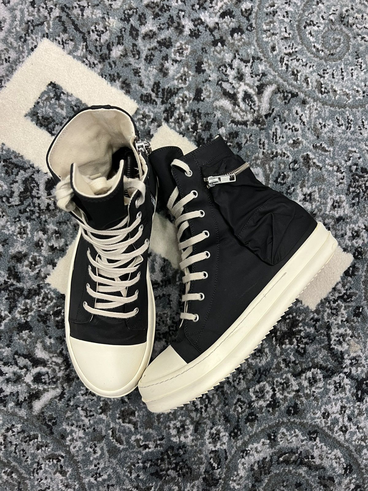Rick Owens Drkshdw Nylon Cargo Ramones L Black Milk T-Shirts, Hoodie, Sweatshirt | AU16VibeMintTees.com