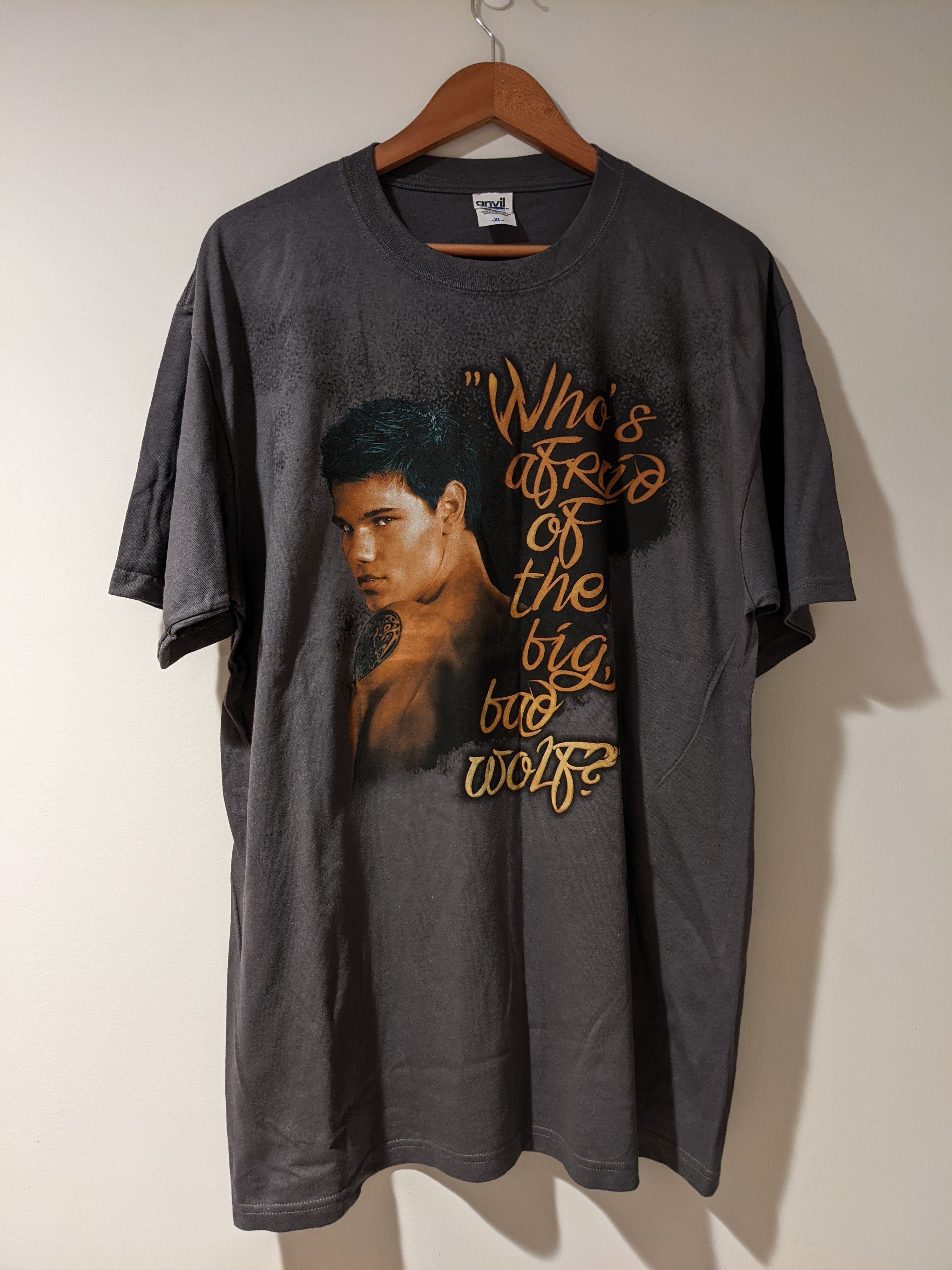 Vintage Twilight New Moon Wolf Who S Afraid Promo T Shirt