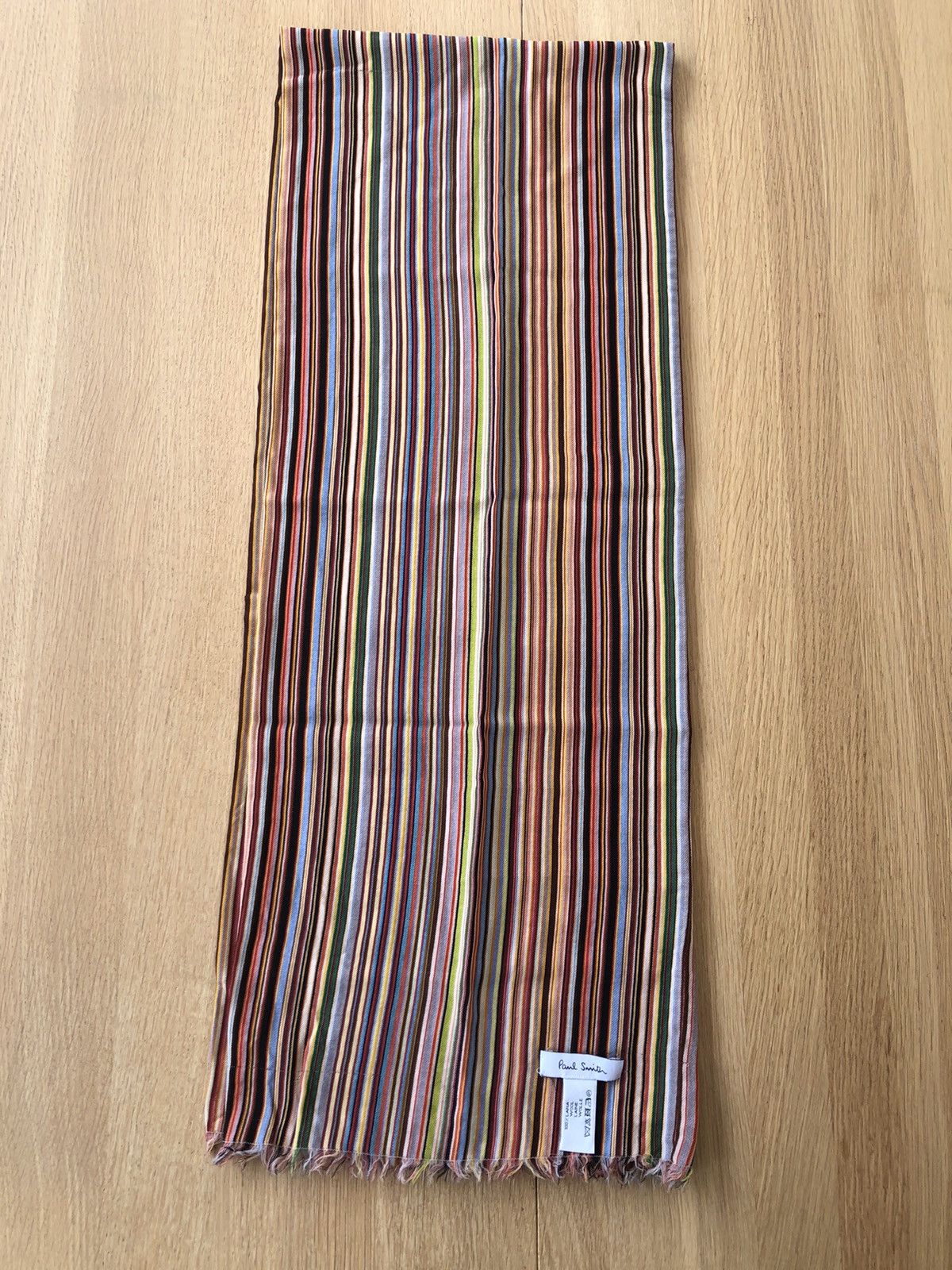 Paul Smith Wool Scarf Paul Smith T-Shirts, Hoodie, Sweatshirt | AU16VibeMintTees.com