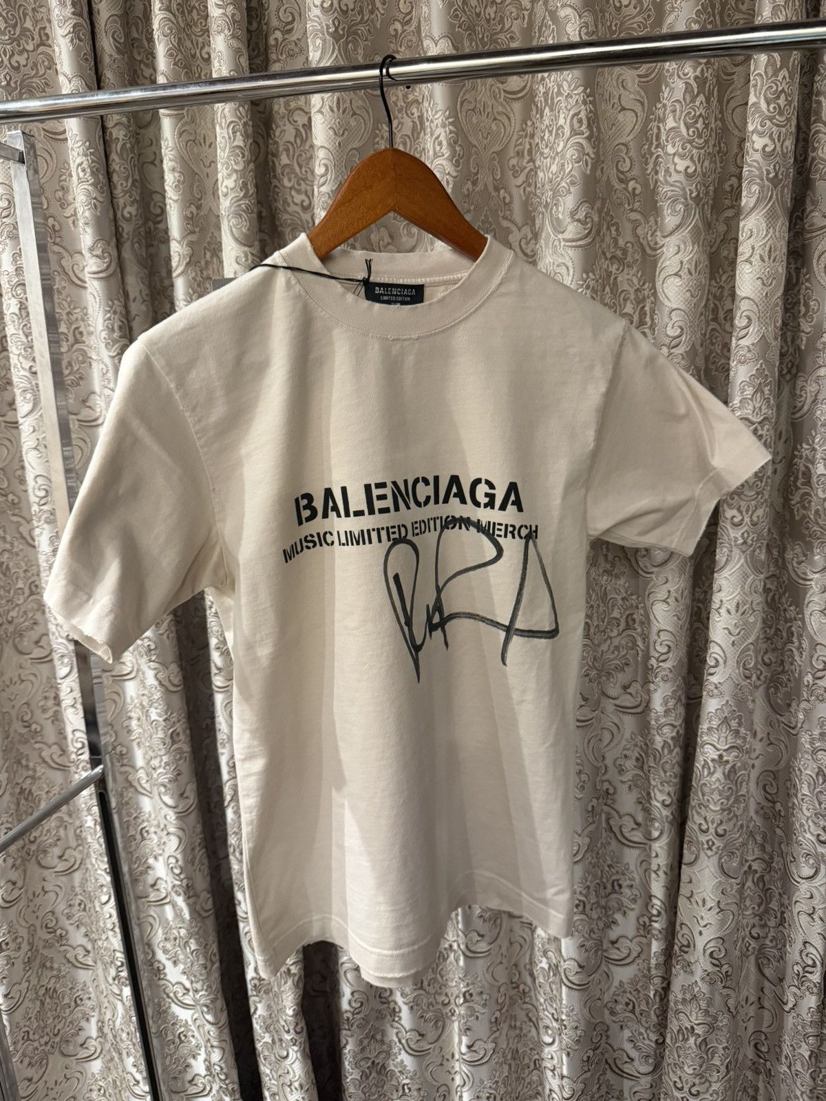 Ru Paul Limited Rare T Shirt Hoodie, Sweatshirt | FlexRushtees.com