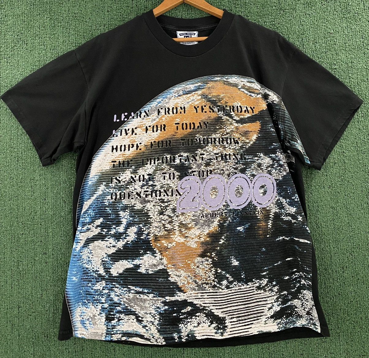 Lee Rare Vintage Y2k Albert Einstein Quote T Shirt Men S Large Hoodie, Sweatshirt | FlexRushtees.com