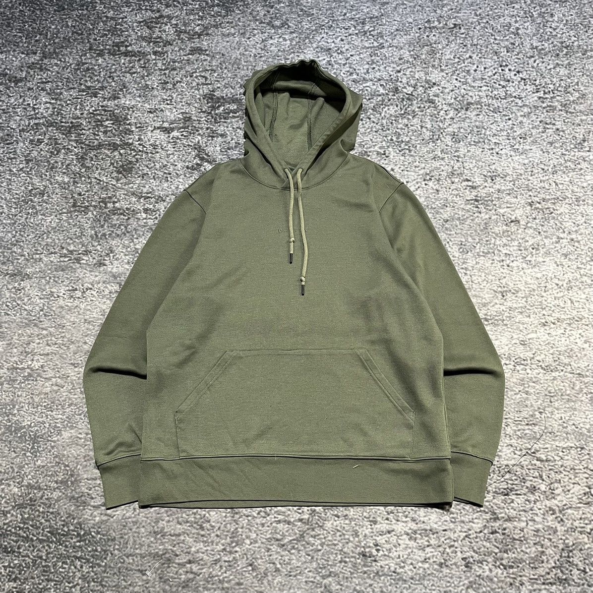Vintage Y2k Oakley Gorp Tech Skater Custom Fit Hoodie Xl T-Shirts, Sweatshirt | FlexRushtees.com