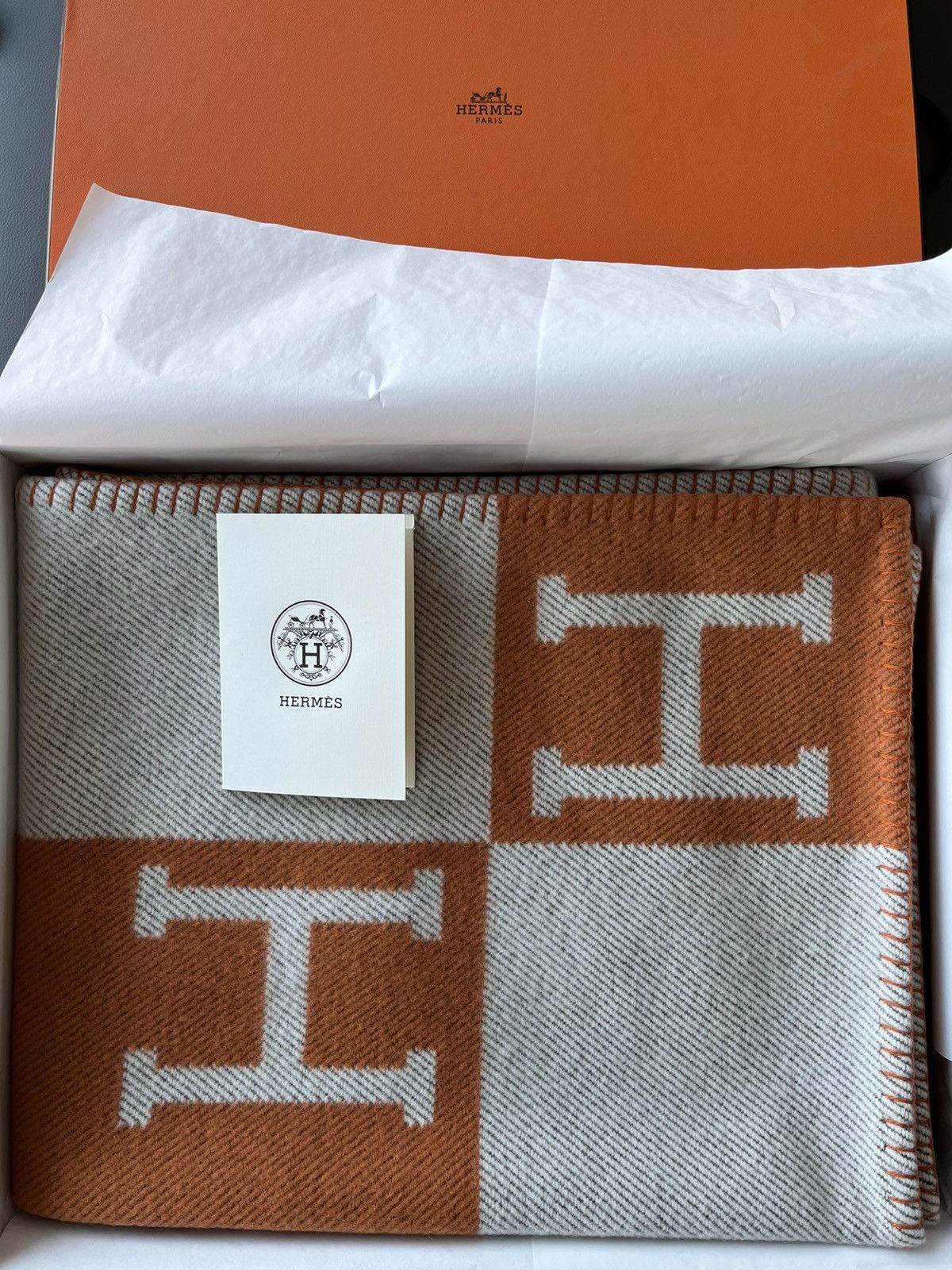 Hermes Brand New Classic Avalon Wool Cashmere Xl Blanket T-Shirts, Hoodie, Sweatshirt | AU16VibeMintTees.com